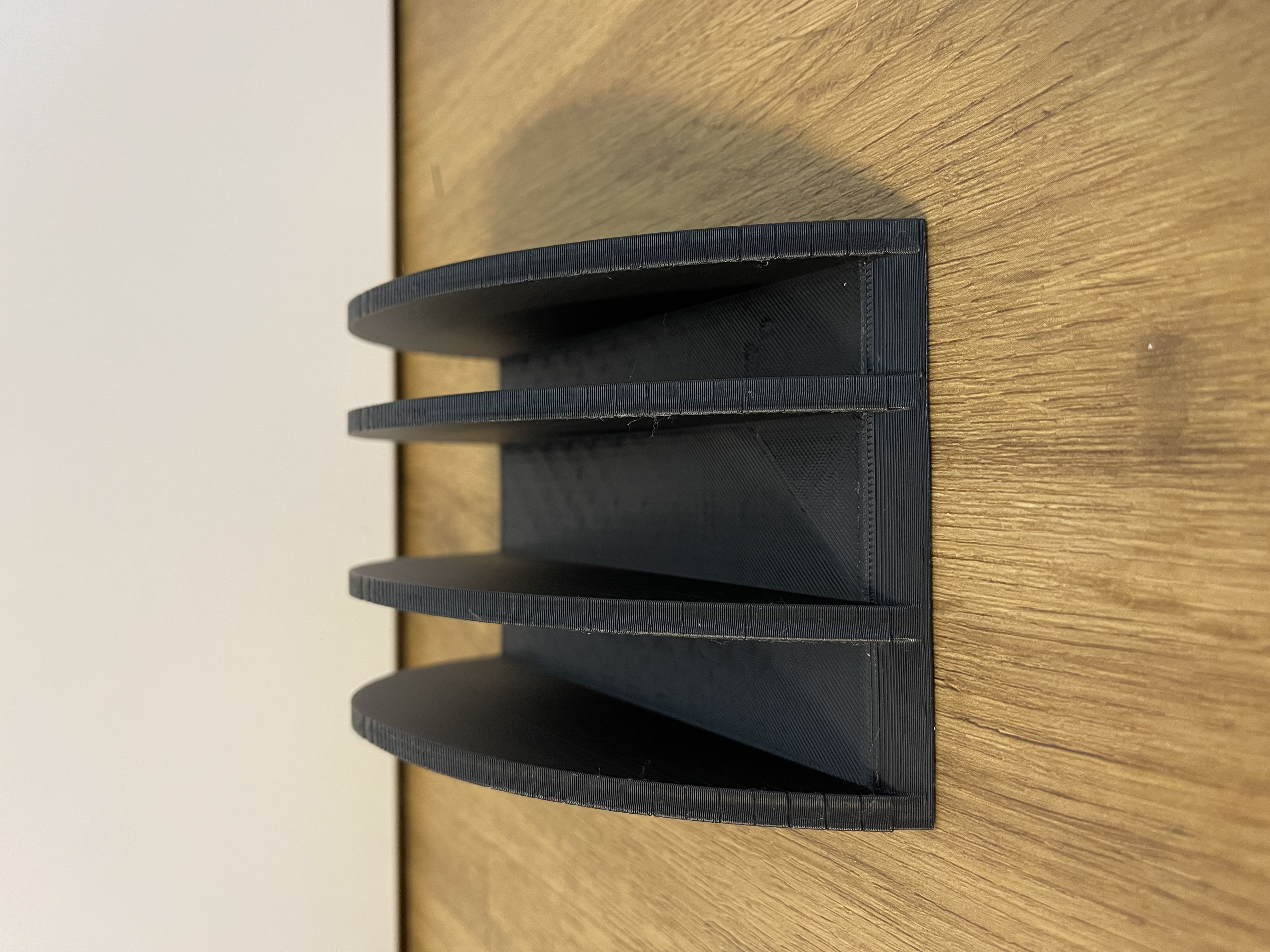 Laptop Stand - vertical and customizable - Laptop, iPad and MacBook