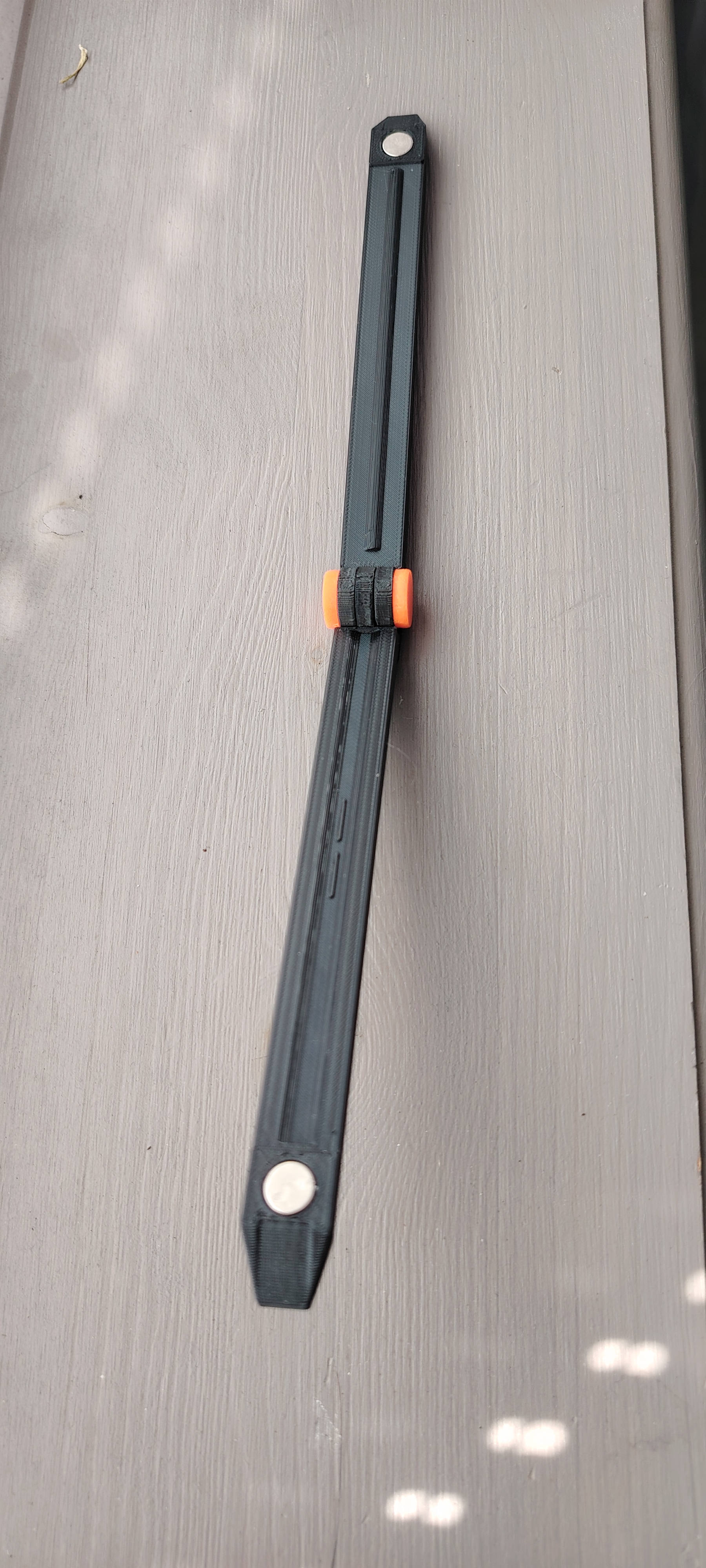 magnetic bag clip