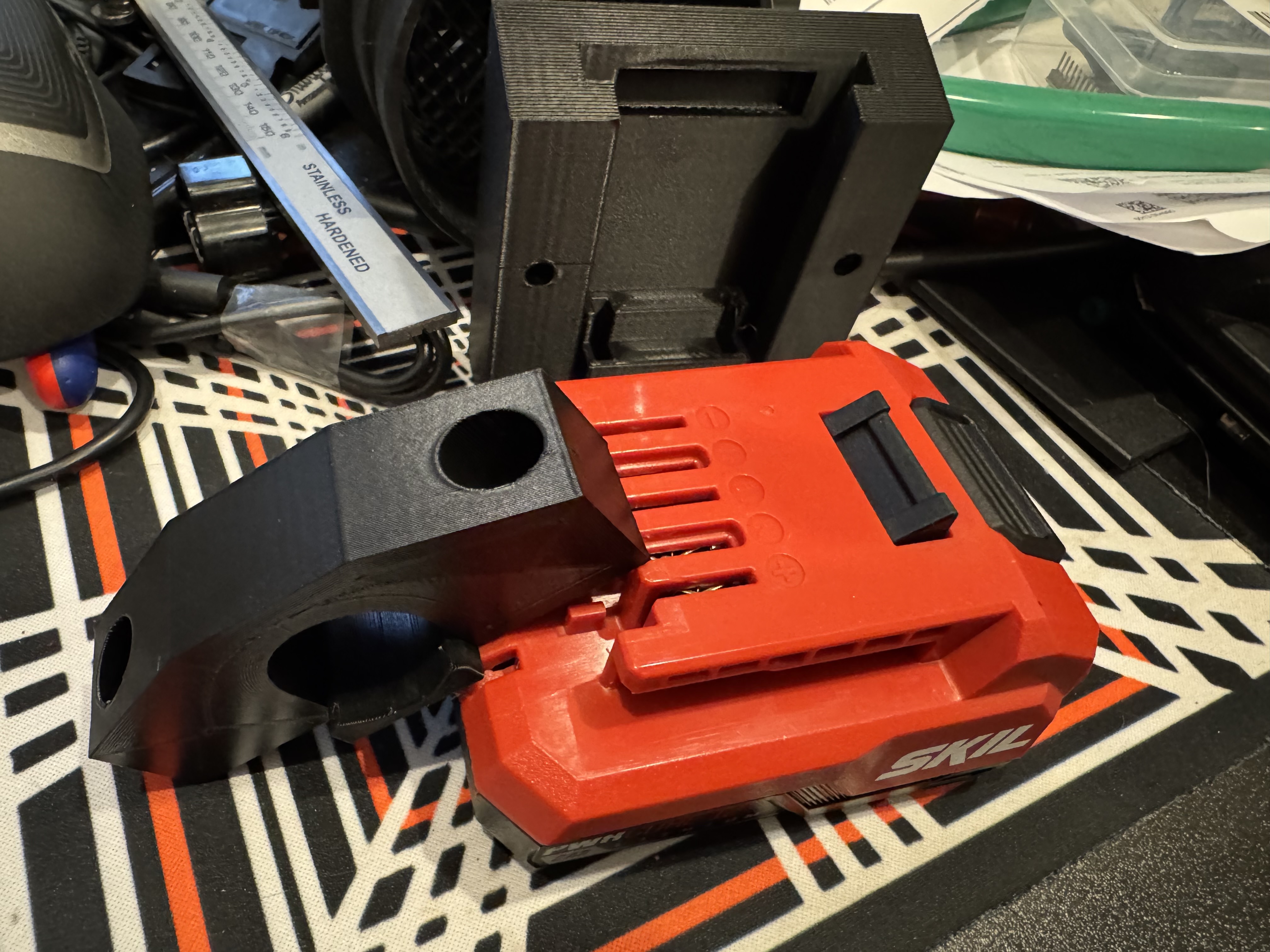 Skill PWRCORE 12V Battery mount - Bar Mount - Flat Mount - Storage