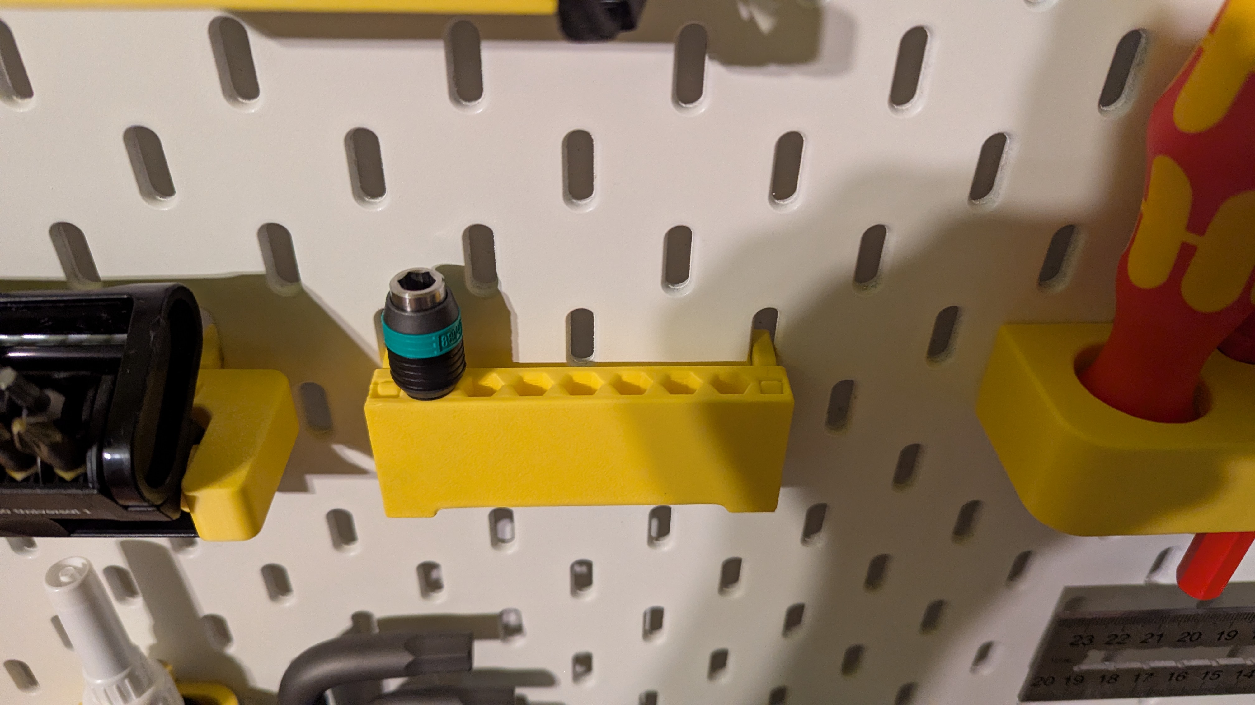 Skadis Box for Bitholder