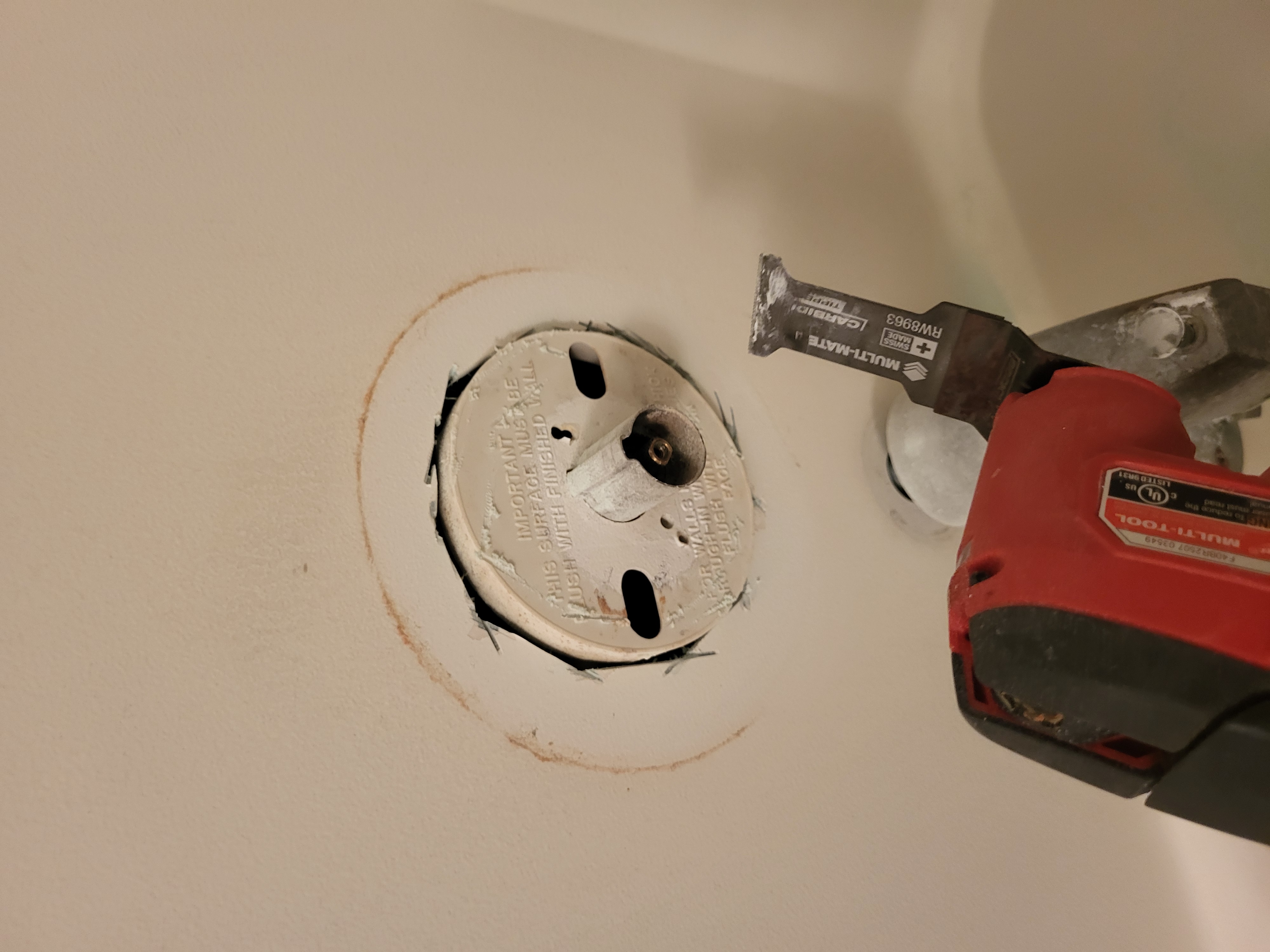Shower/tub valve backer
