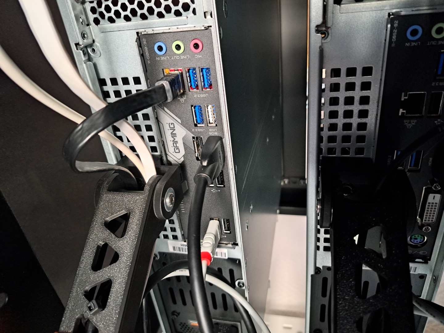 Adapter for Silvertsone RM23 Rackmount Server Case 3D model