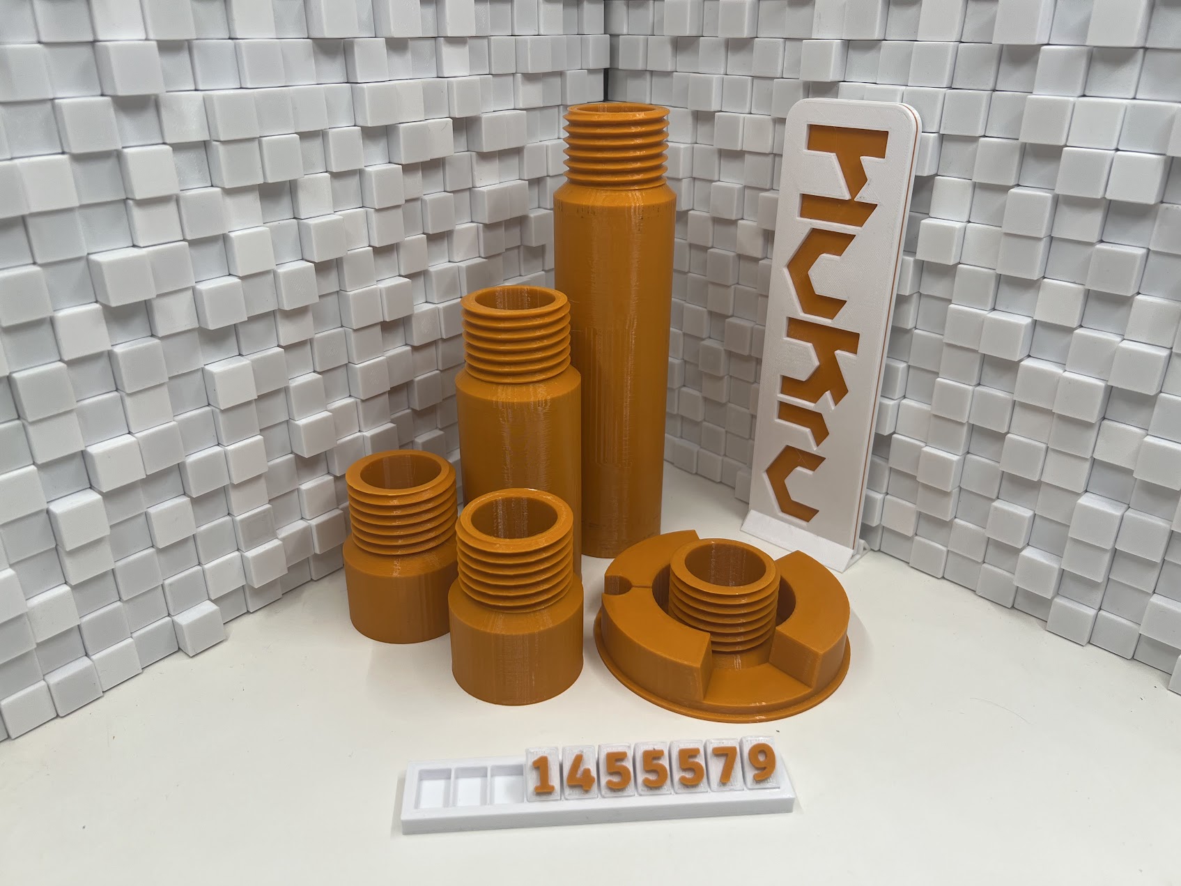 Spool Stool v08 = a stool created from waste filament spools of C-TECH Premium / Essential Line