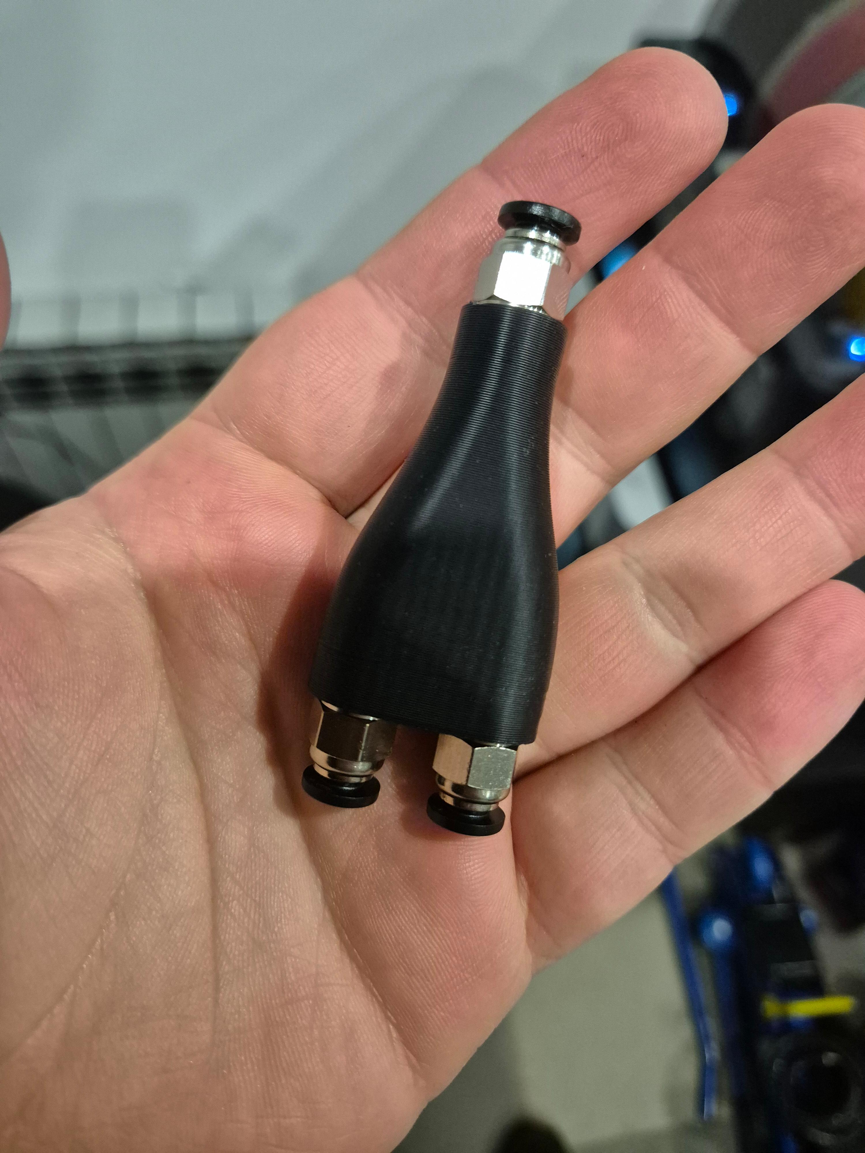 PTFE Tube Y Coupler with TPC4-01 Connectors