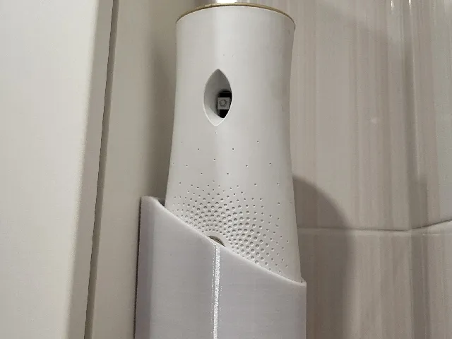 Automatic air freshener holder (Glade)