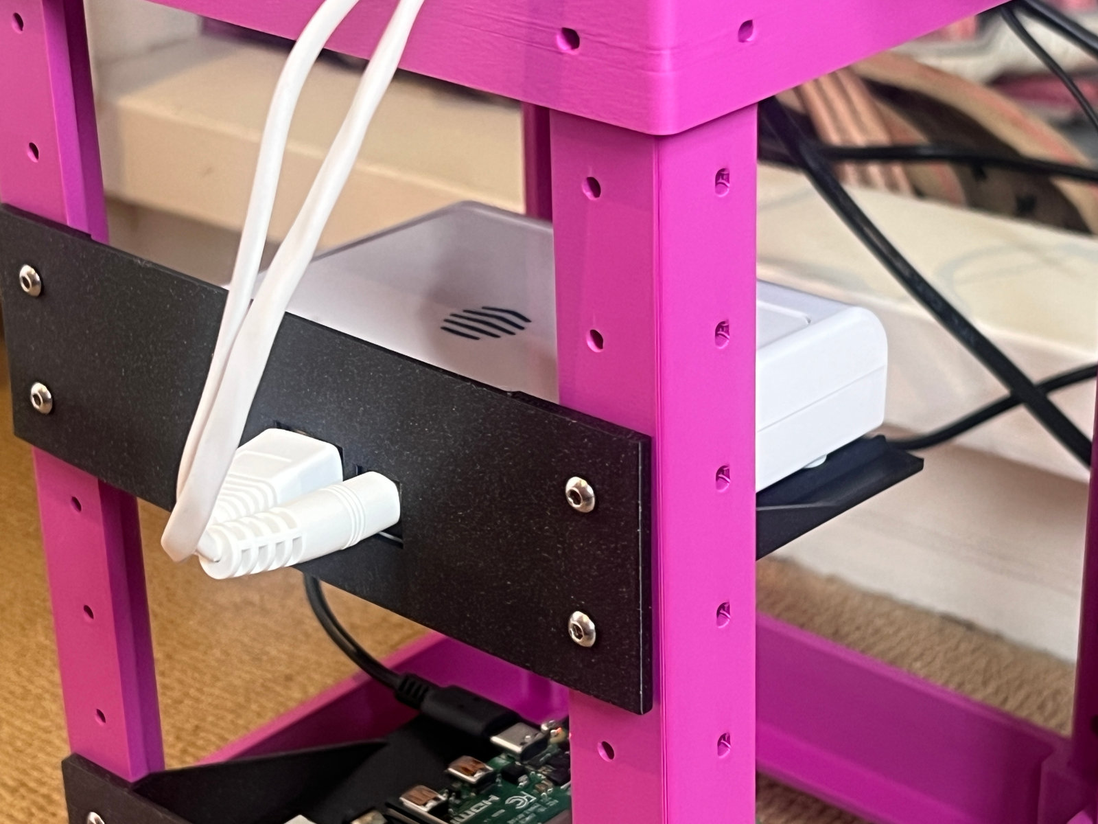 Microlab 1U Hive Hub tray