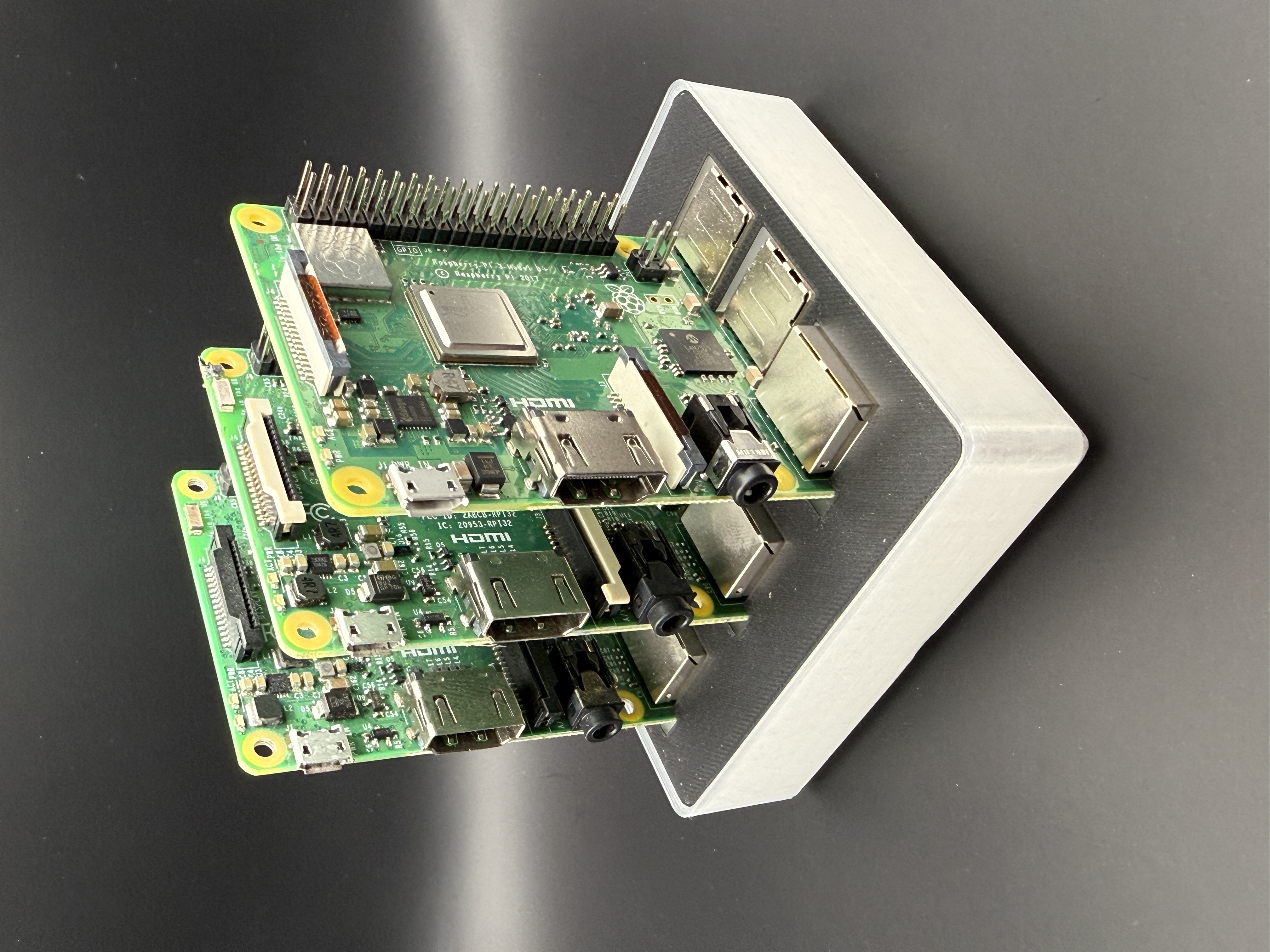 Gridfinity Bin 2x2 – RasPi 3B/33B+ Holder