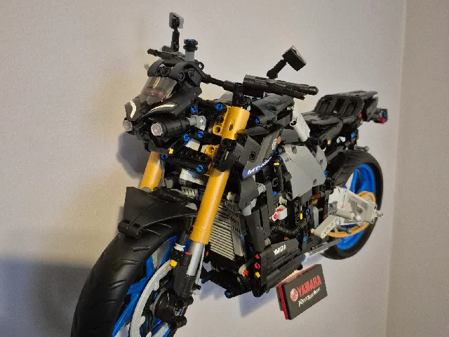 Lego Technic Yamaha MT-10 42159 Wall Mount Bracket