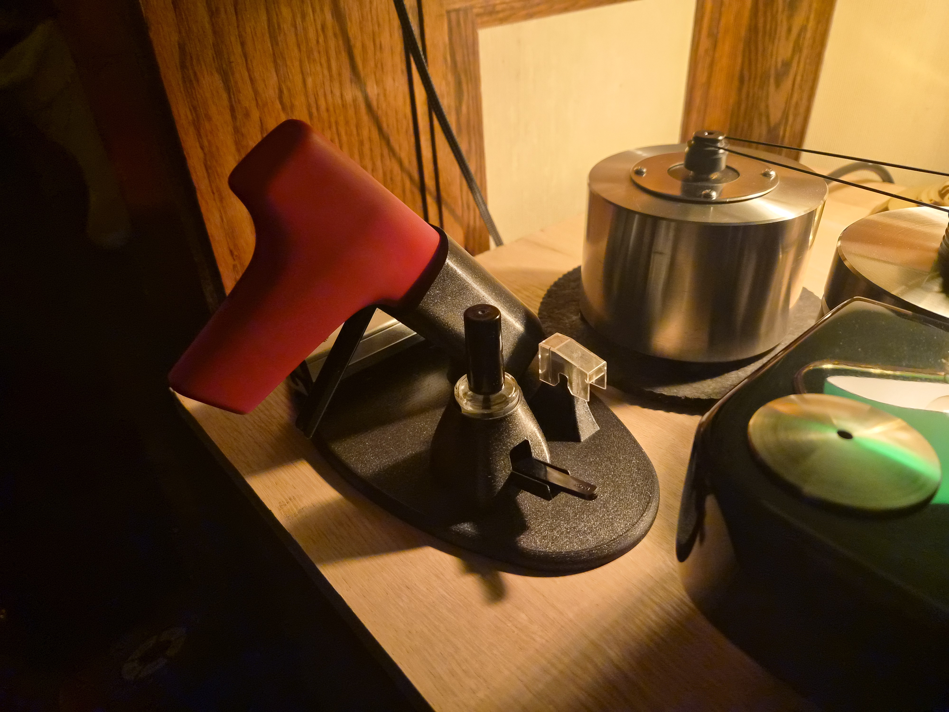 Turntable accessories holder