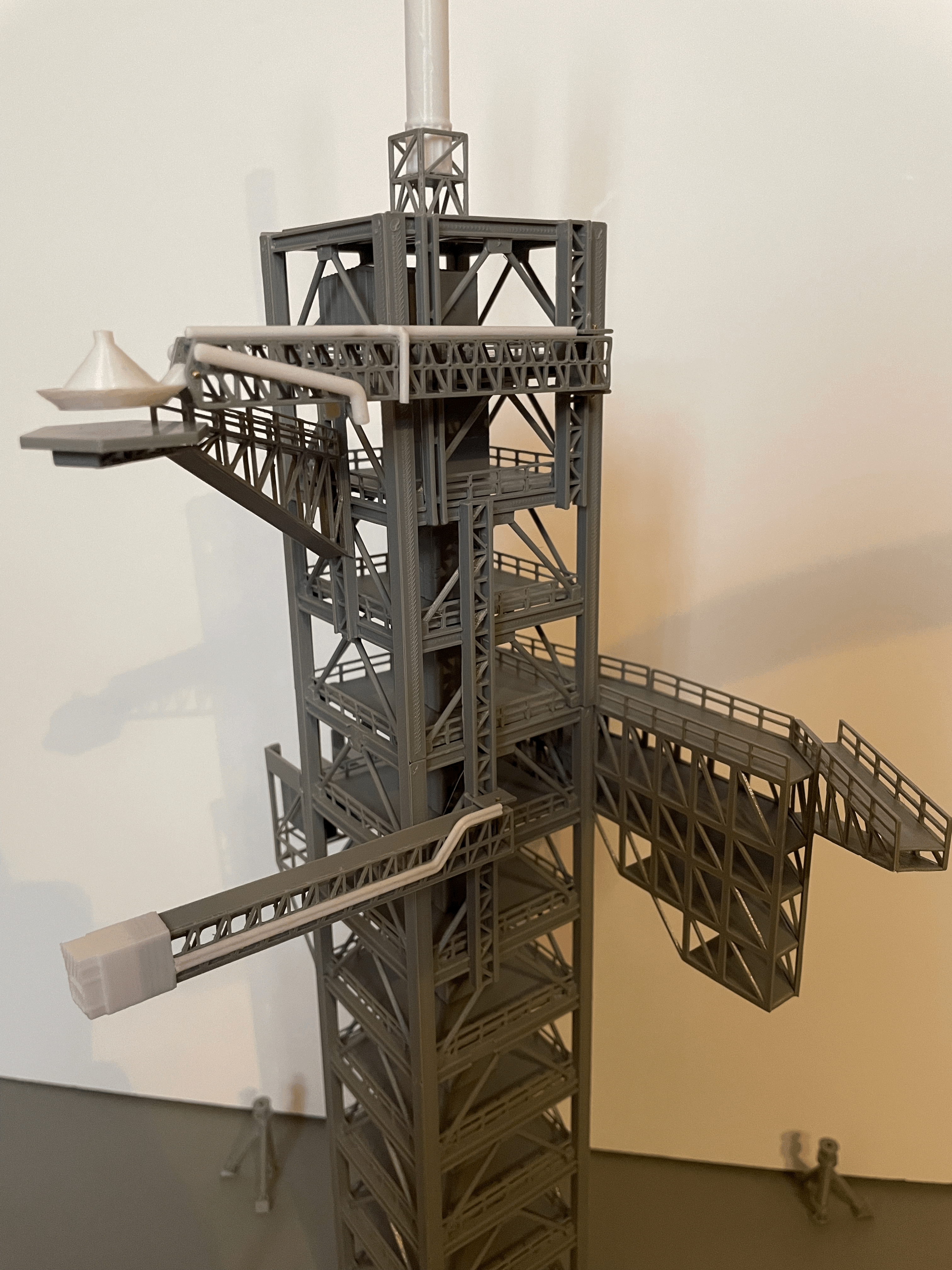 Miniatura 10 do modelo 3D Space Shuttle FSS Tower