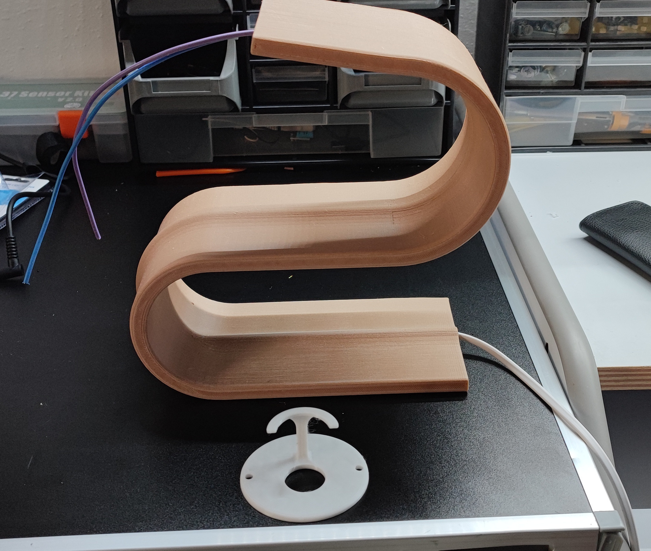 Miniatura 8 do modelo 3D Desk Lamp