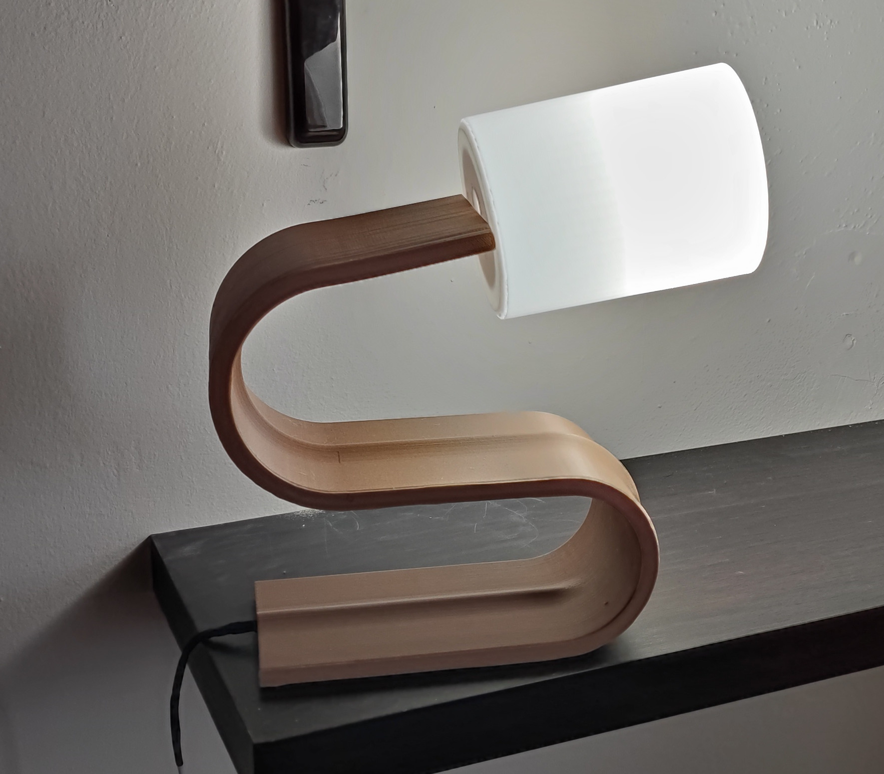 Desk Lamp by Gianmario | Download free STL model | Printables.com