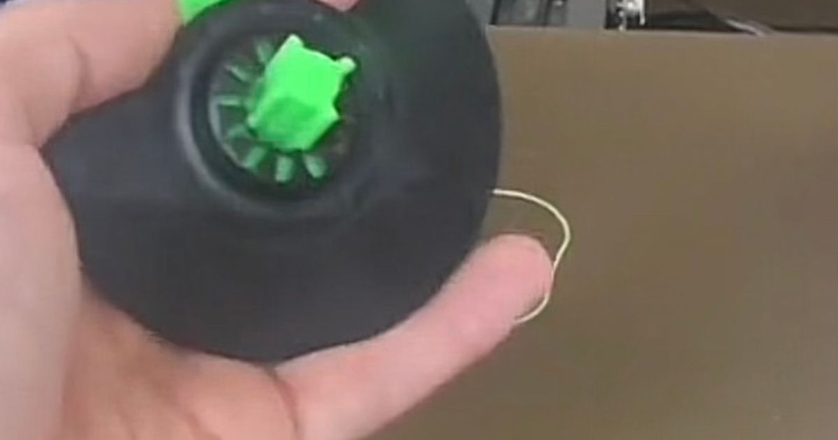 Oscillating Tool Attachment Holder by MrSnid Download free STL model