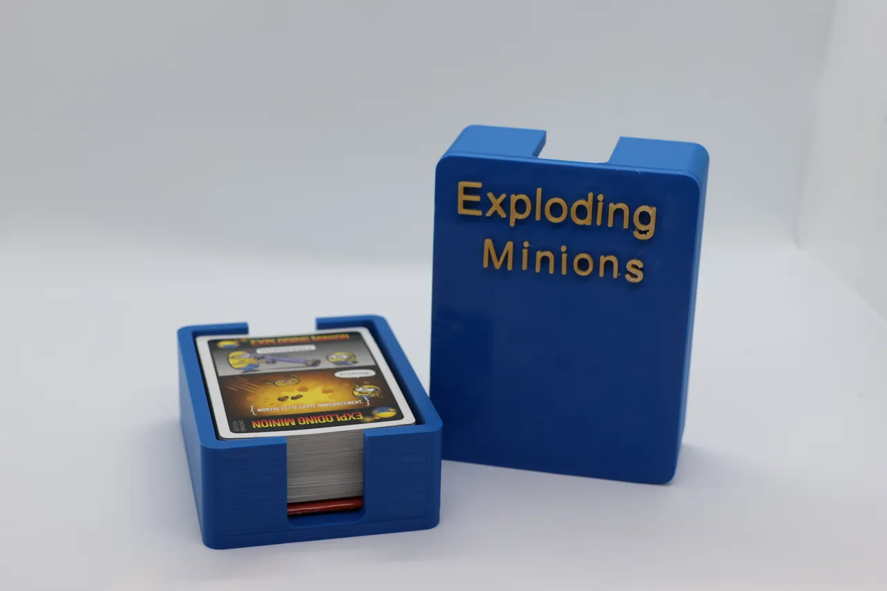 Minion Card Holder 