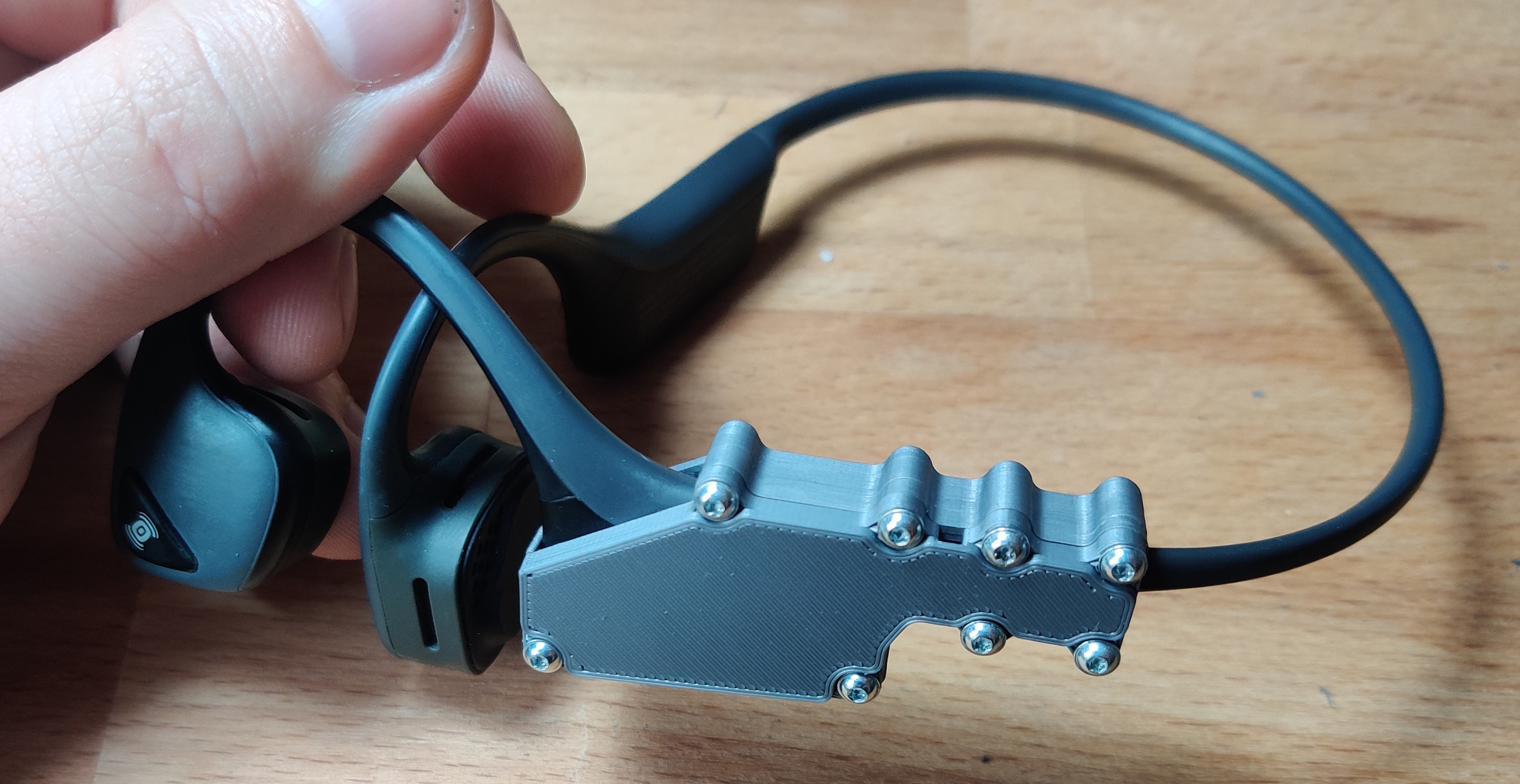 Repair for AfterShokz Air - broken frame at left ear case