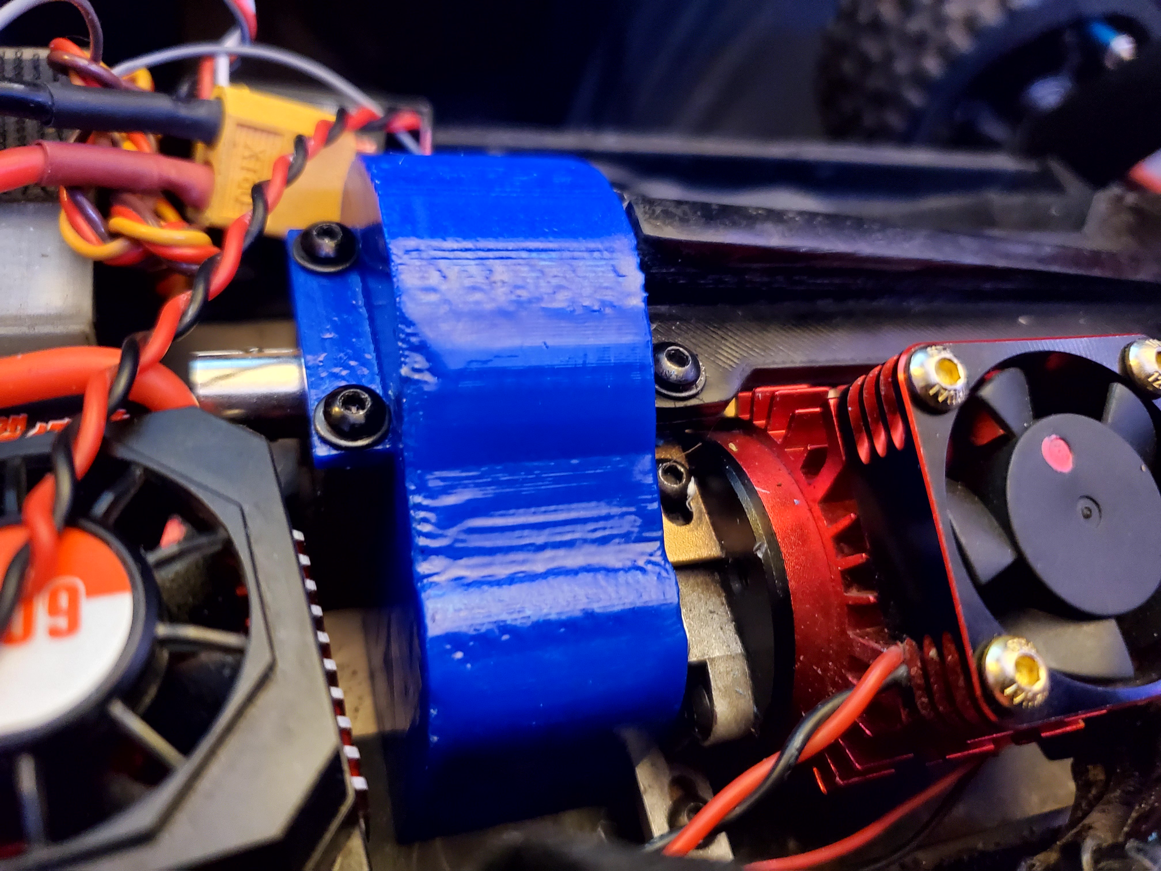 104001 Center Diff Cover by Mike Cullen Download free STL model