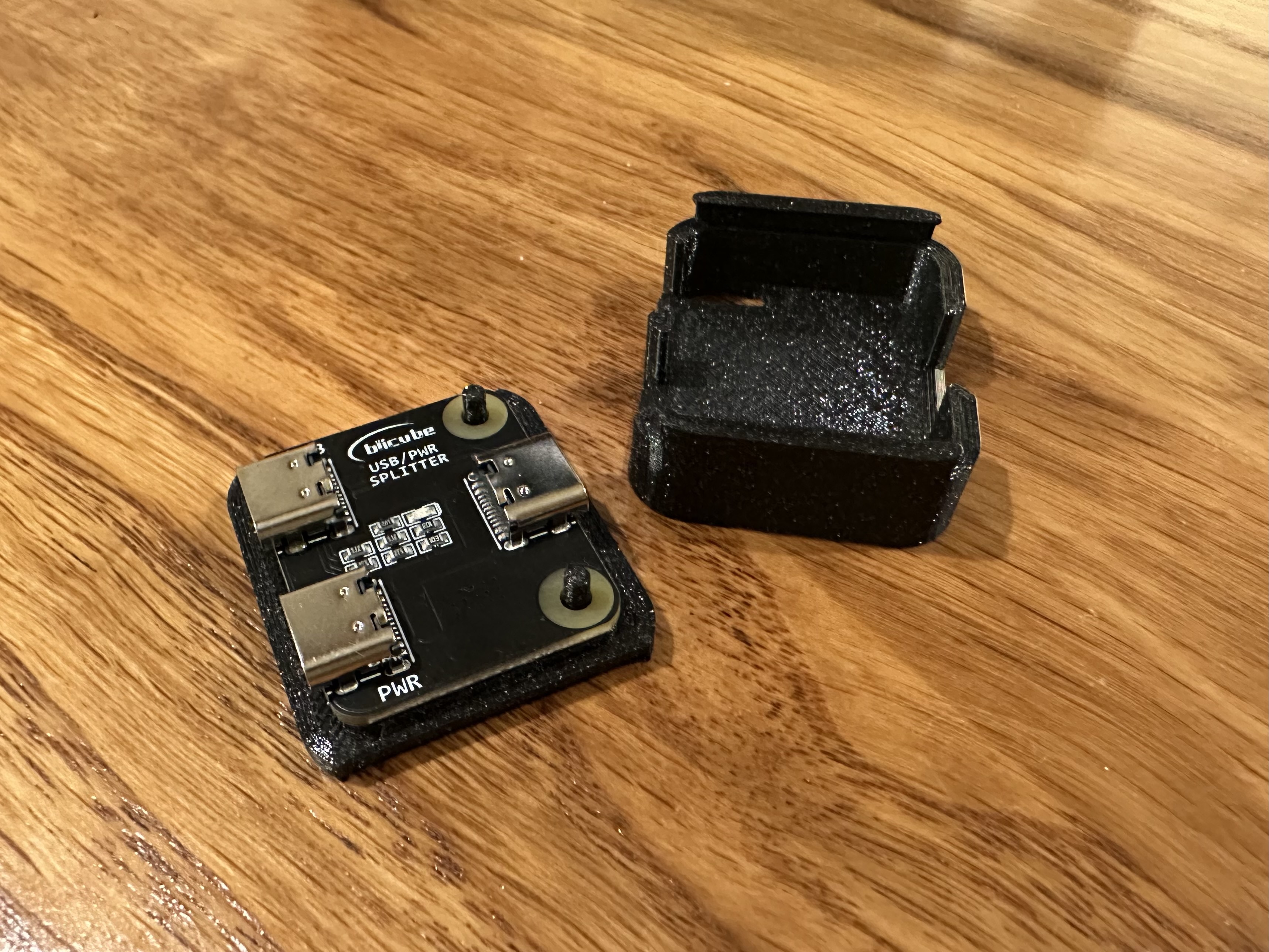 USB Splitter Case (Blicube BliKVM) par pixelwave Téléchargez gratuitement un modèle STL