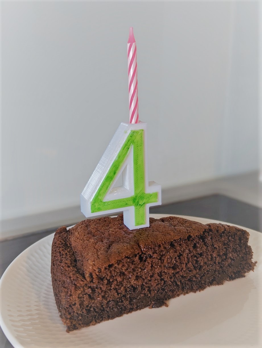 Birthday Cake Numbers & candle holder by Martin Th. Download free STL