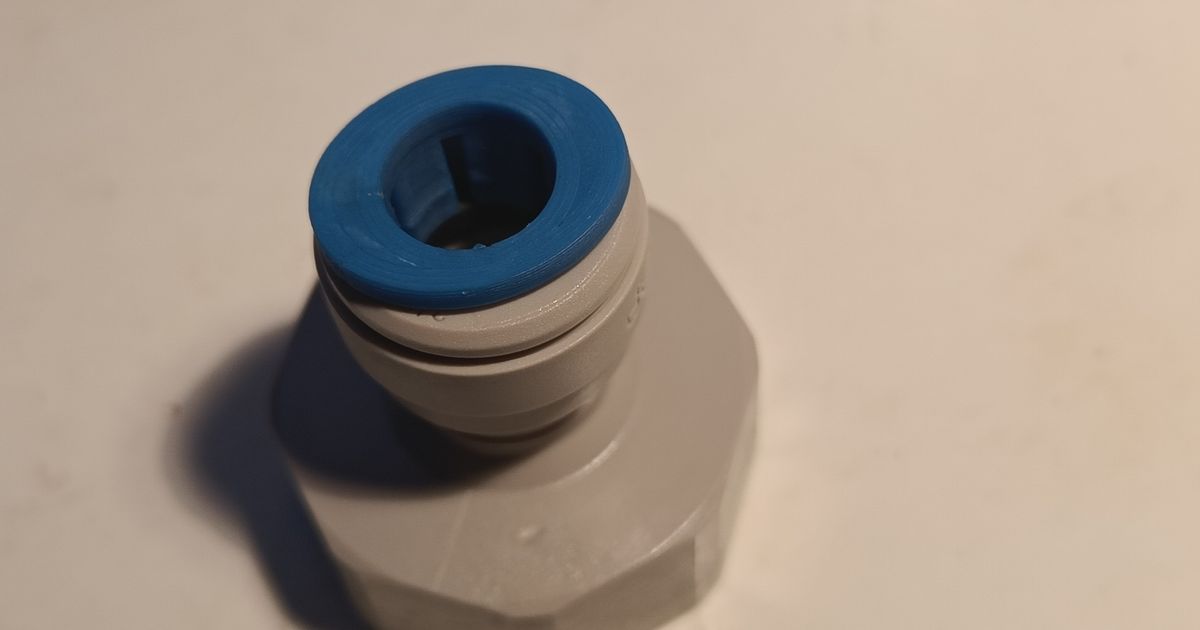 Hose lock for John Guest fitting (3/8'') by Piotr Czarny Download free STL model