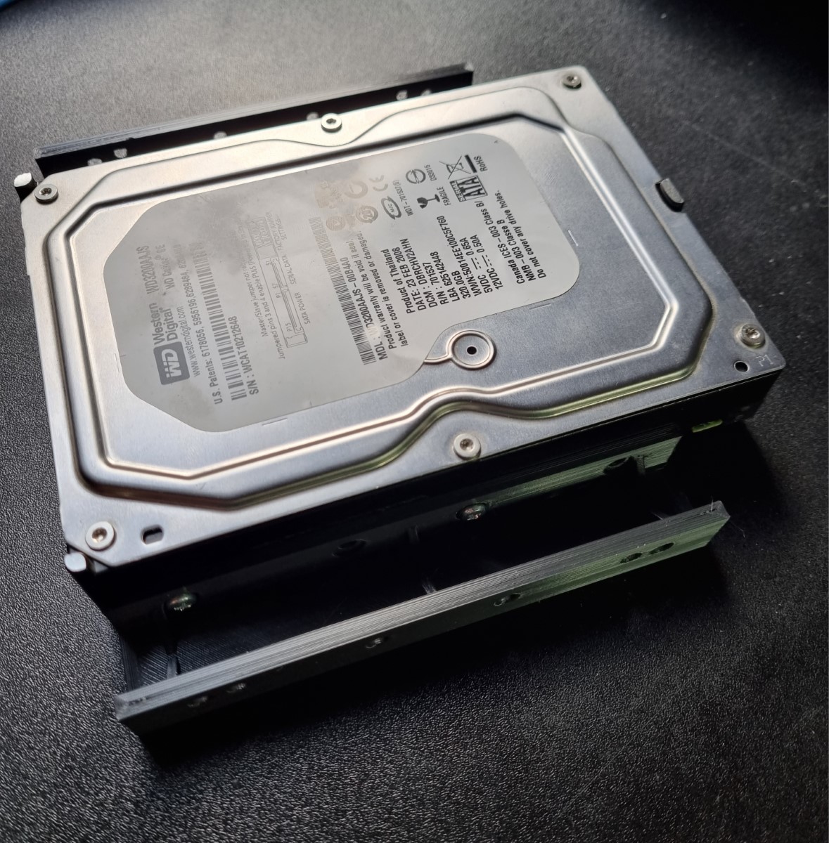3,5" disk in 5,25" bay adapter