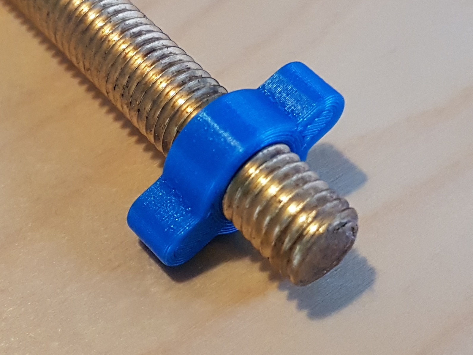 Wing nut M10 printable