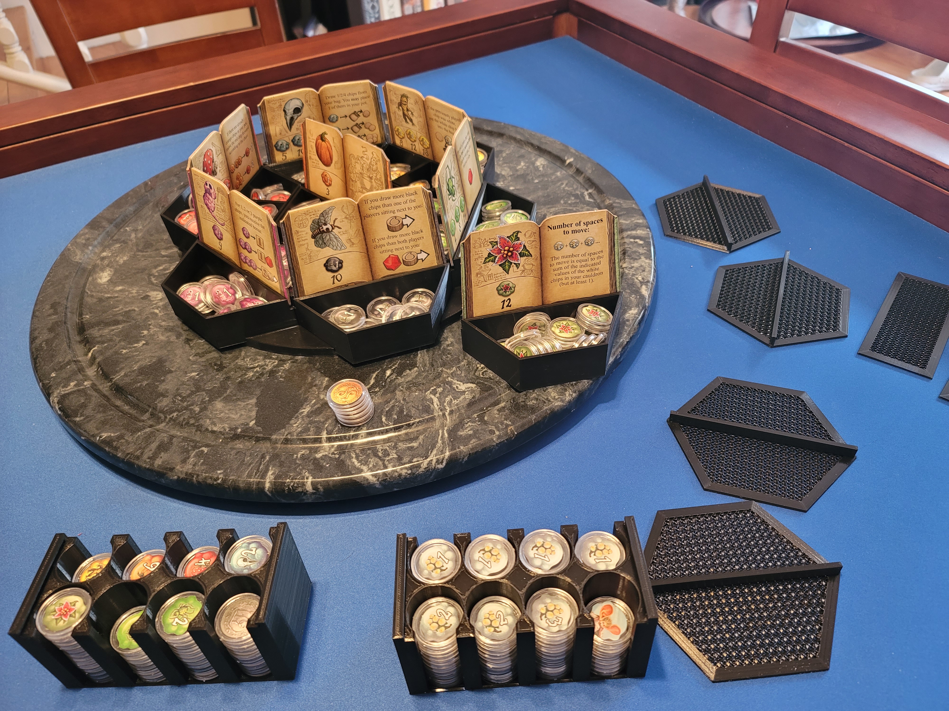 Spinning Game Caddy (Quacks of Quedlinburg compatable)