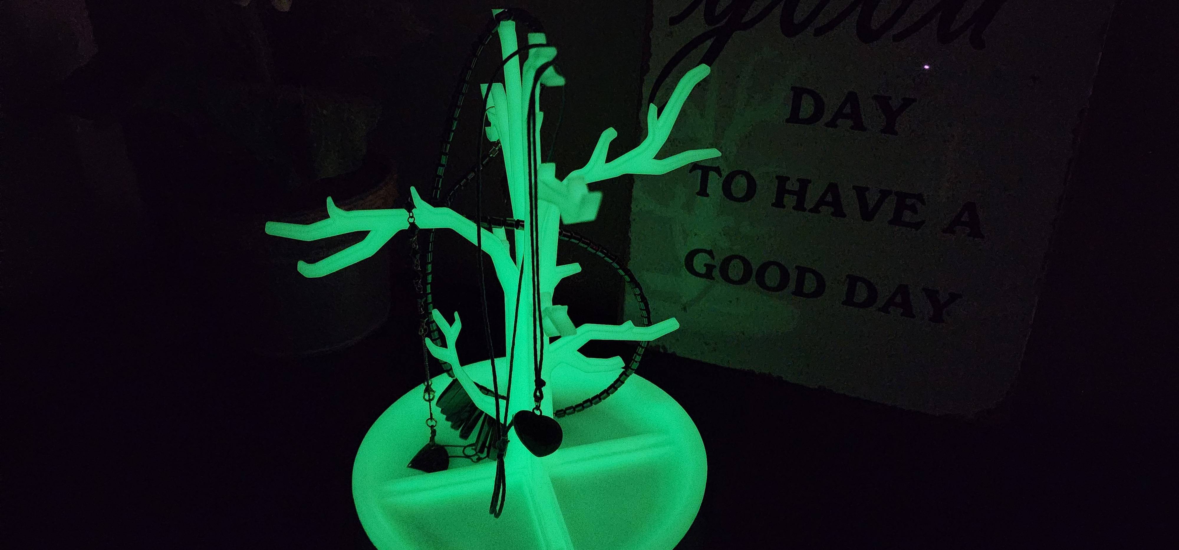 Modern Jewelry Stand Tree