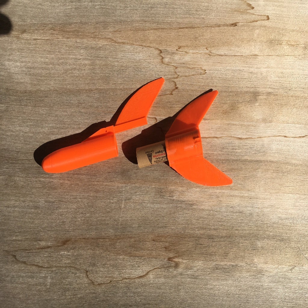 Miniatura 3 do modelo 3D Flutterby Model Rocket