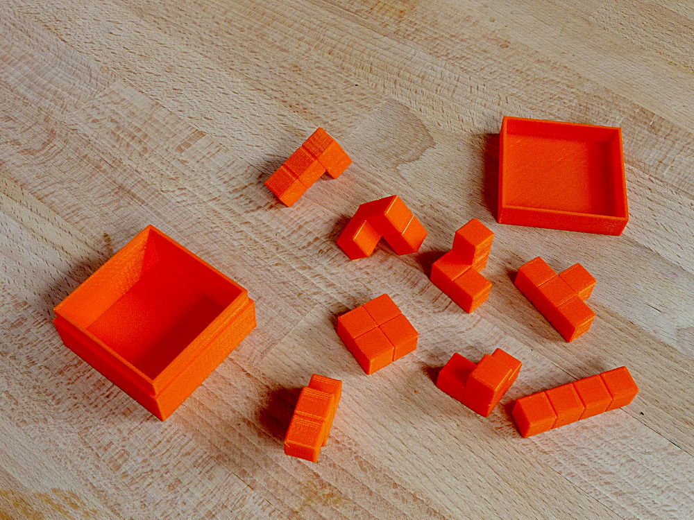Tetracube Puzzle