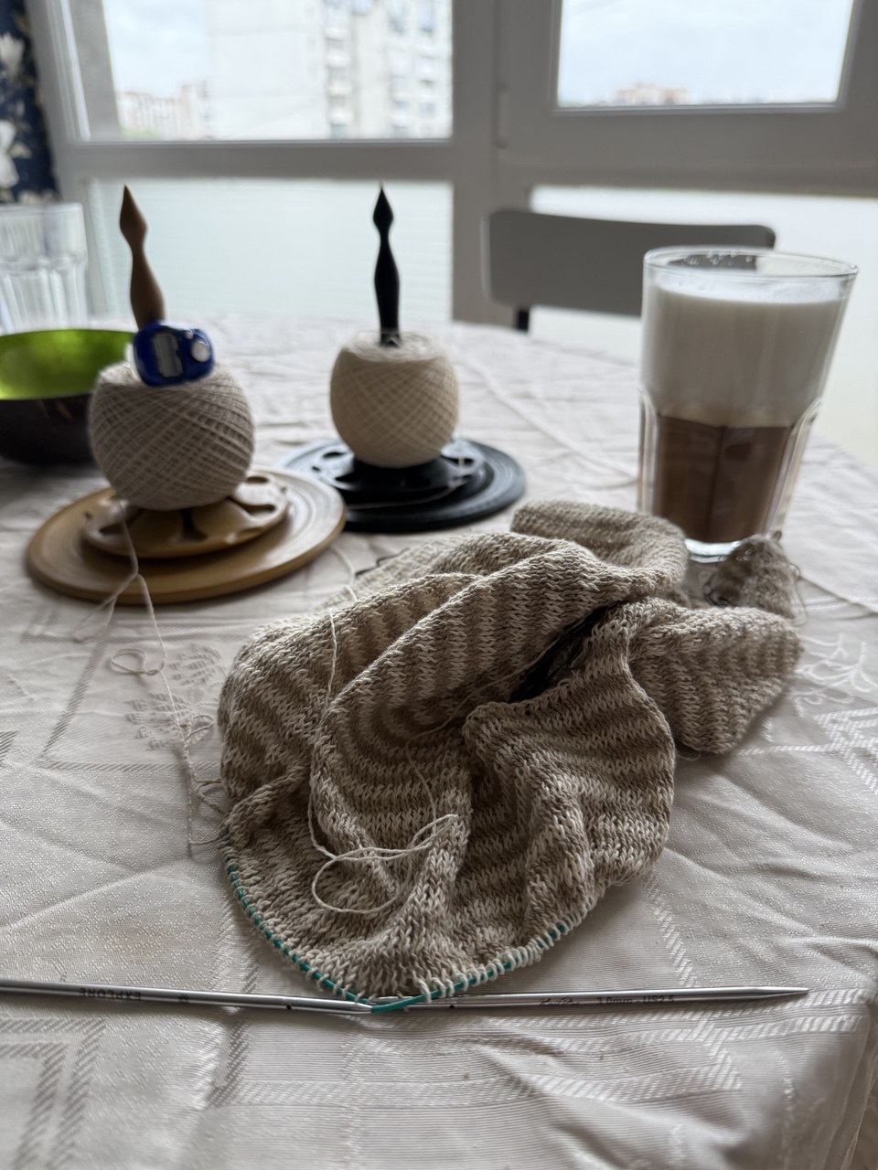 Lovely Yarn Spinner Holder for Knitting