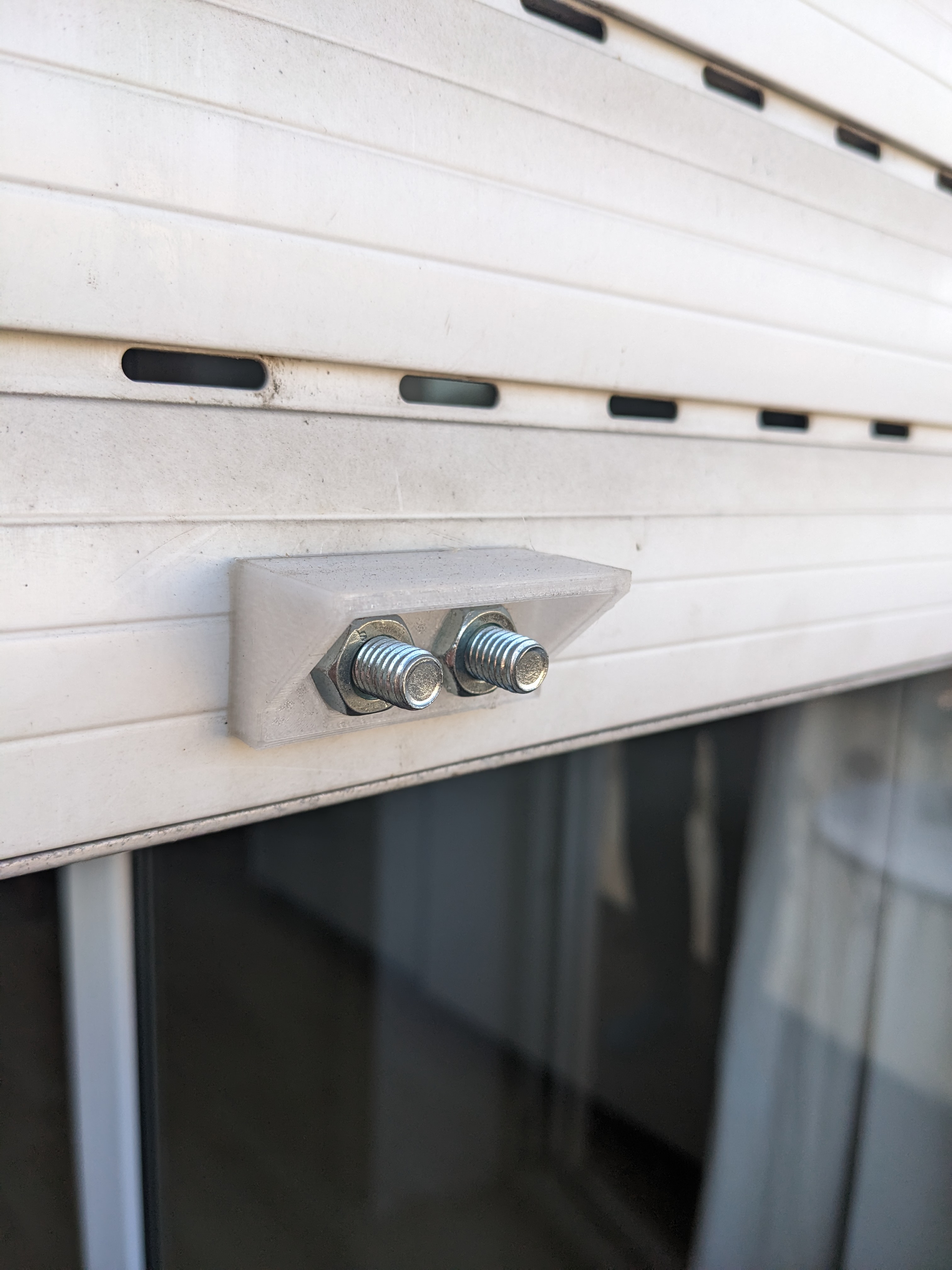 Roller shutter bump replacement