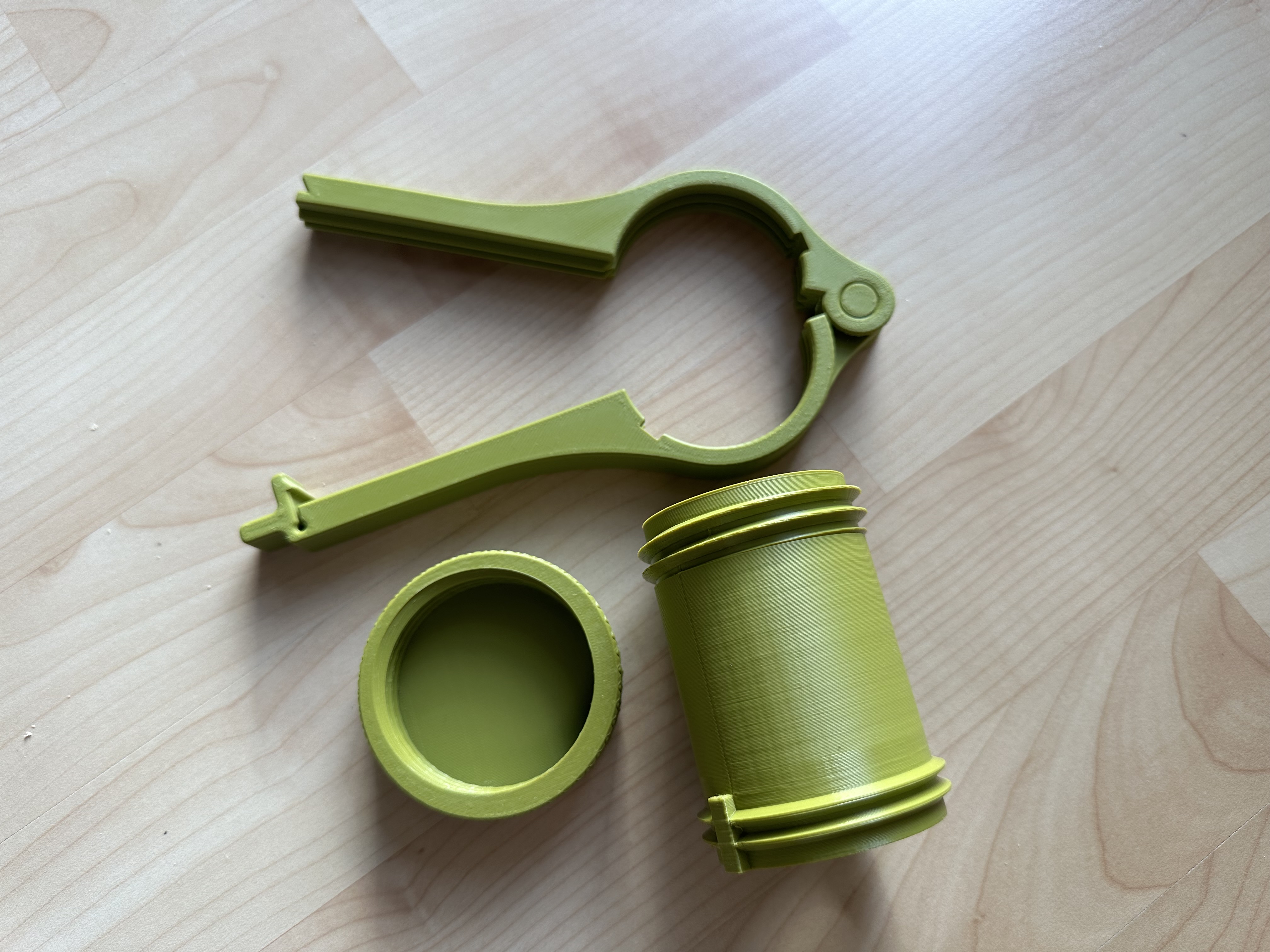 Big Bag Clip with screw on cap with longer tube