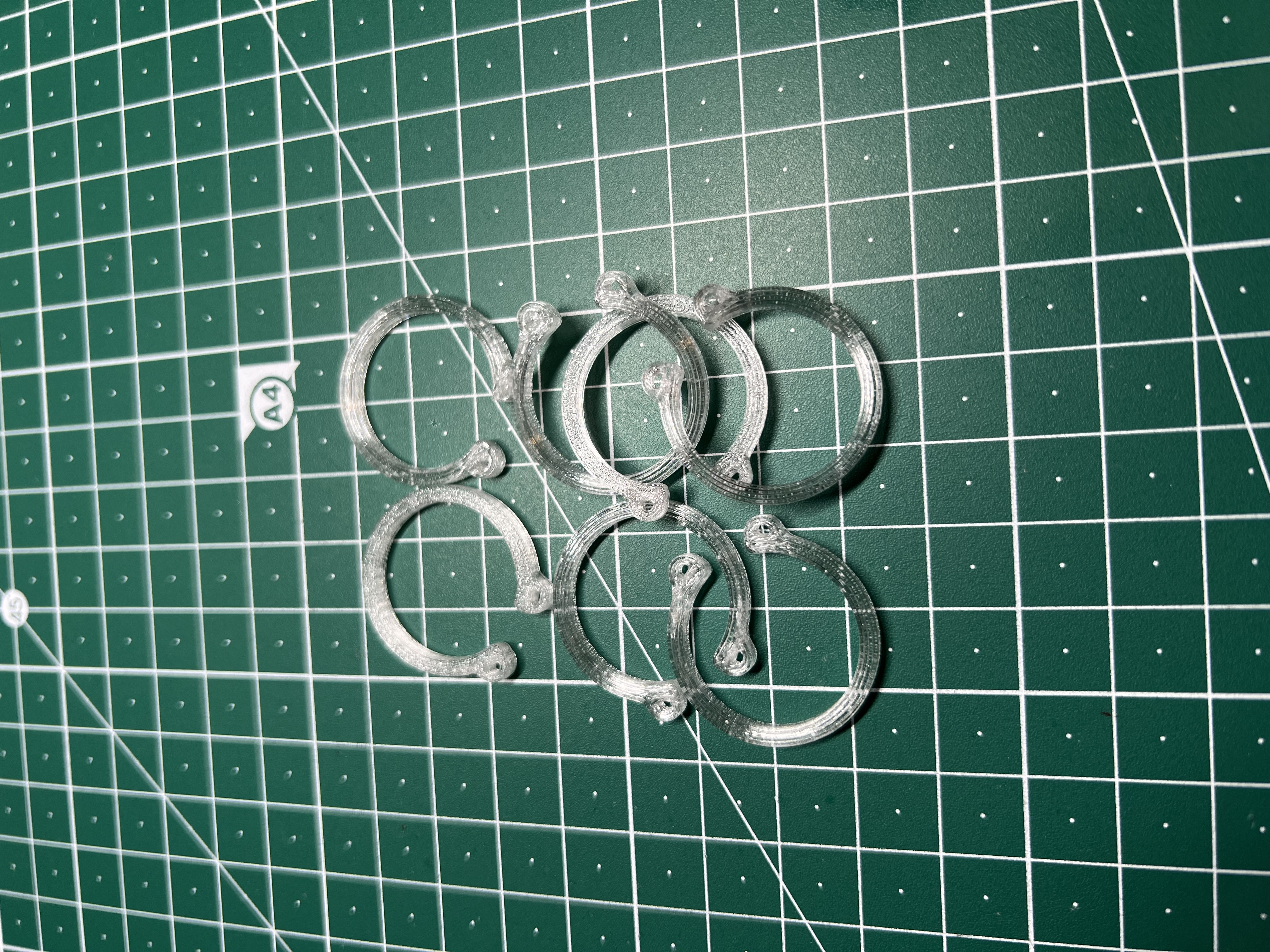 Parametric snap ring