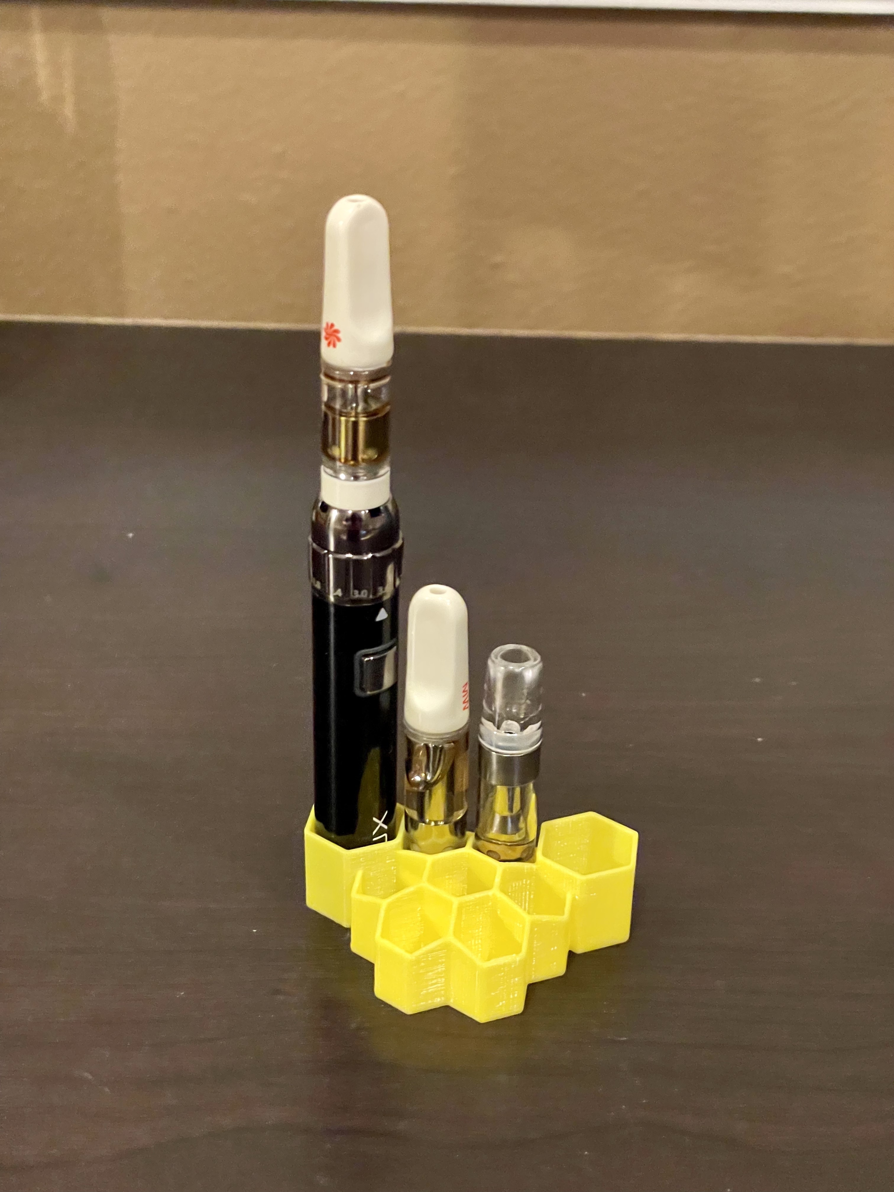 Vape Pen Stand and Cartridge Storage Honeycomb by Lyl3, Download free STL  model