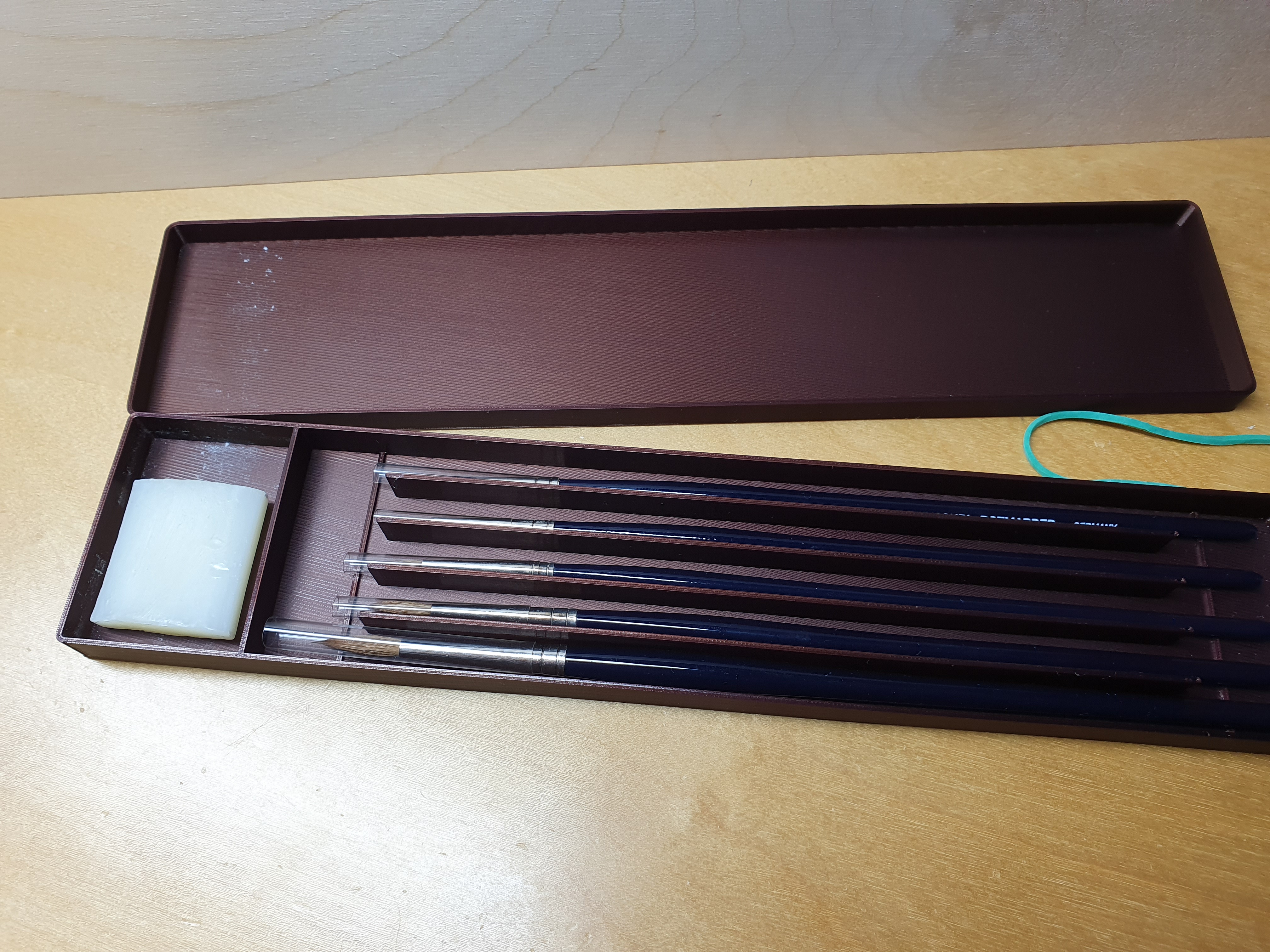 Brushes etui