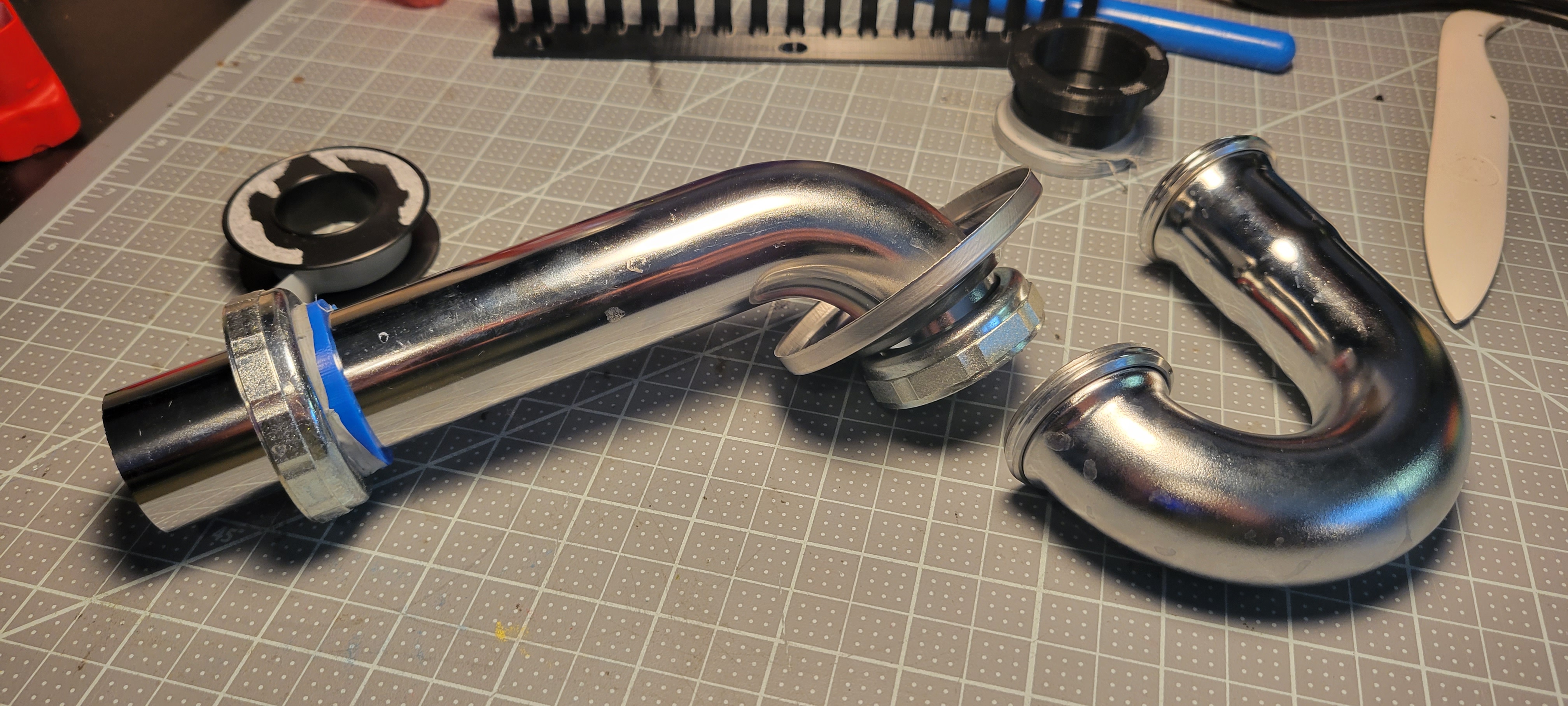 1 1/4 pipe to 1 1/2 pipe adapter gasket by Losem Download free STL