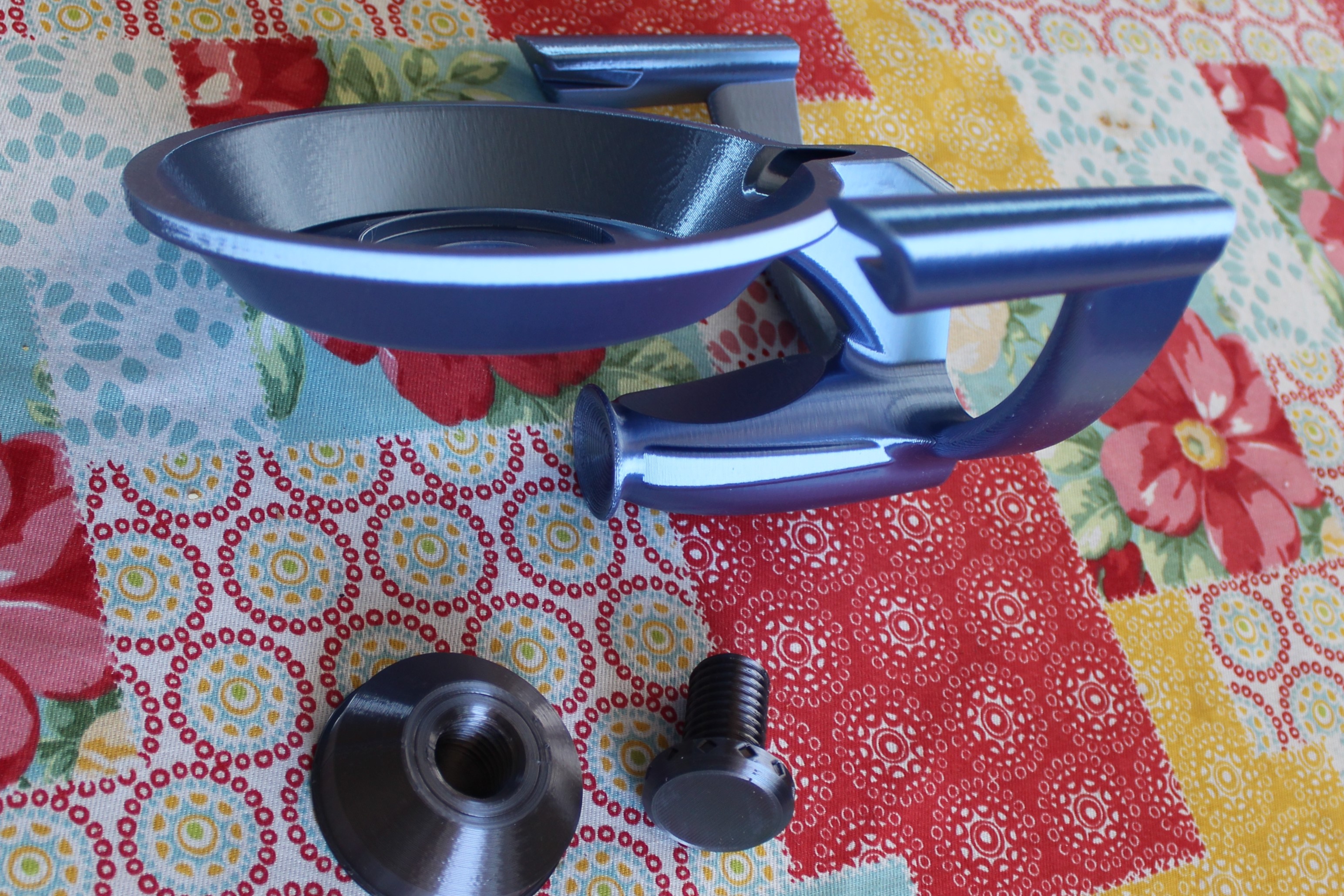 Spool-ship Enterprise Shelf von Matt Boyer | Kostenloses STL-Modell ...