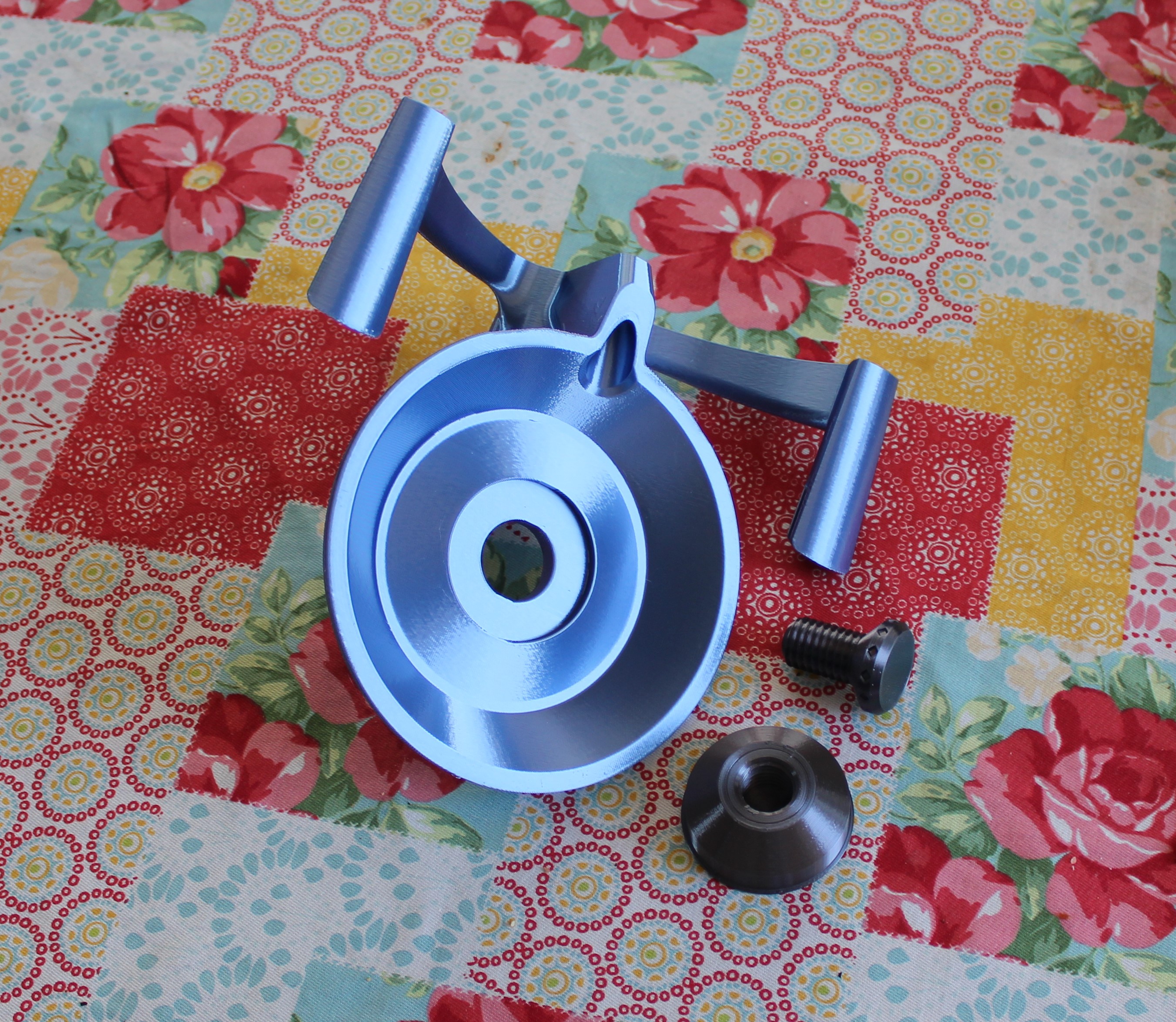 Spool-ship Enterprise Shelf von Matt Boyer | Kostenloses STL-Modell ...