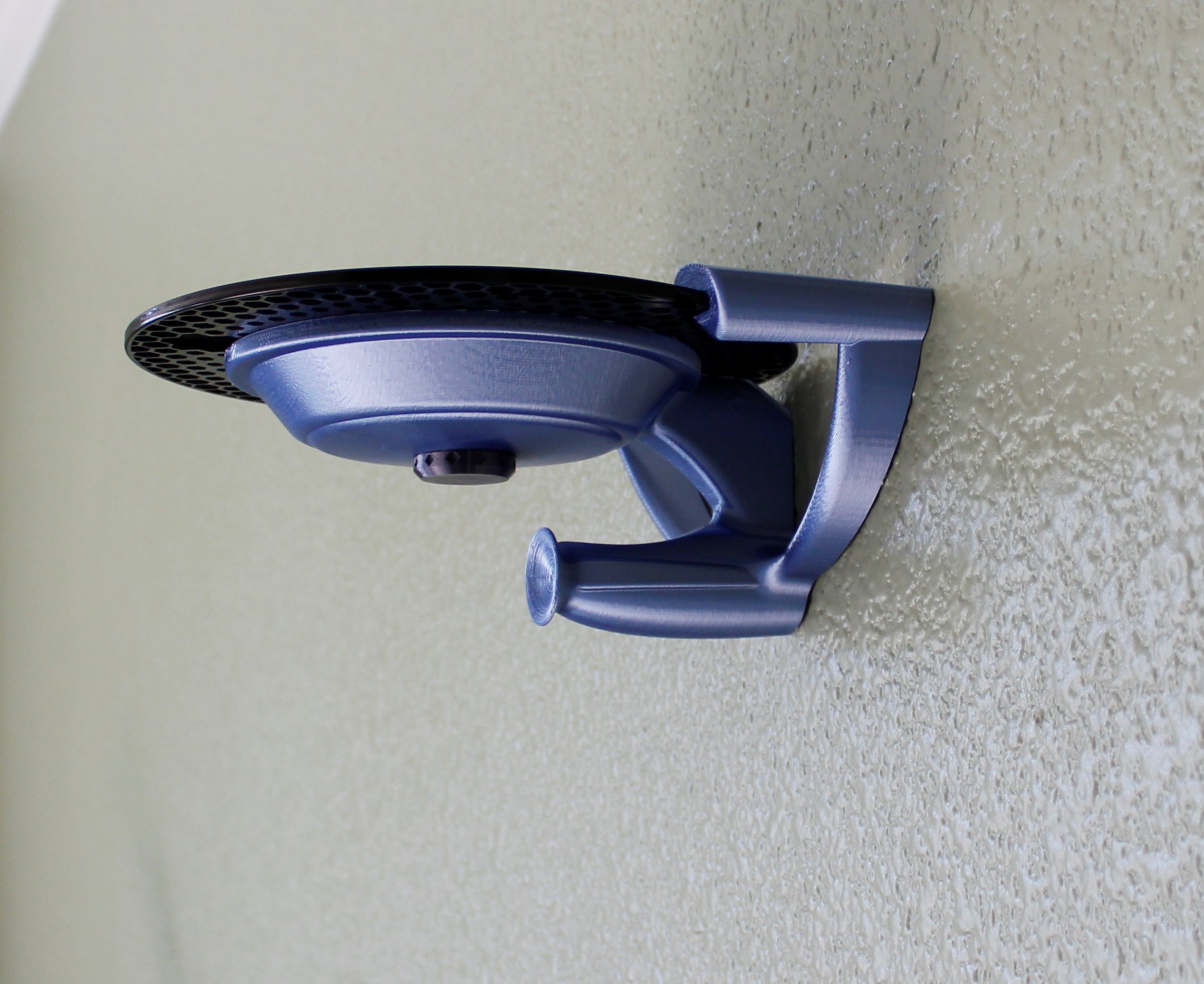 Spool-ship Enterprise Shelf