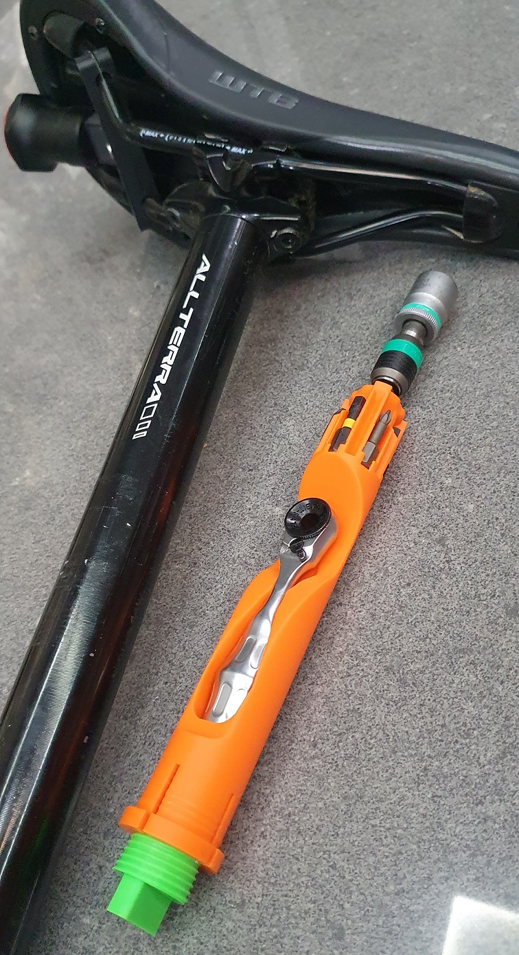 stealth mountain bike seatpost toolbox