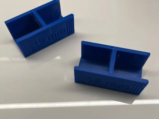 Drawer Front Spacer Clip – 3 mm Gap for 18 & 19 mm Boards