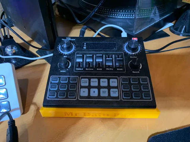 Sound Card Stand