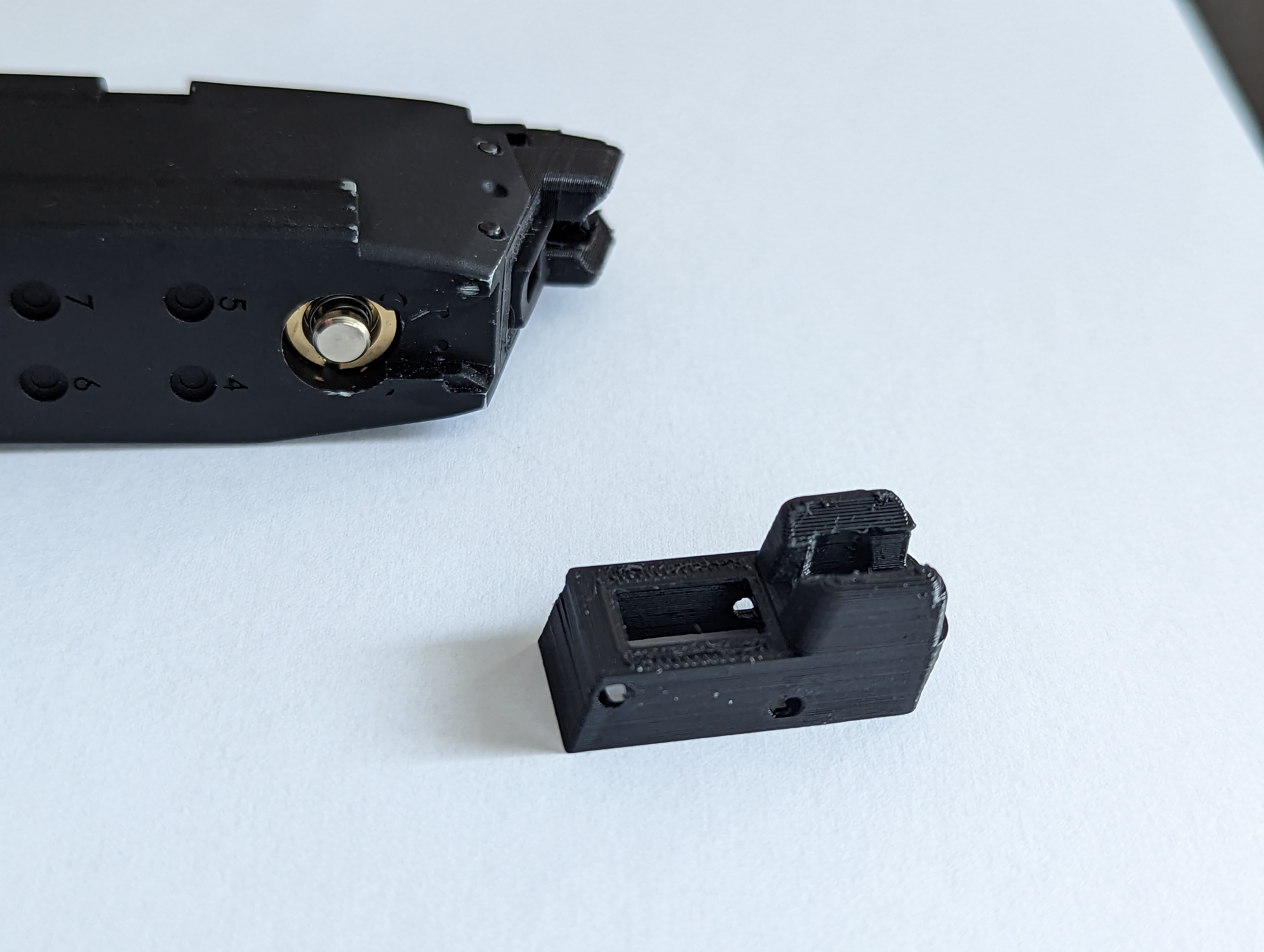 Glock Airsoft Magazine Lip by SapuSeven Download free STL model