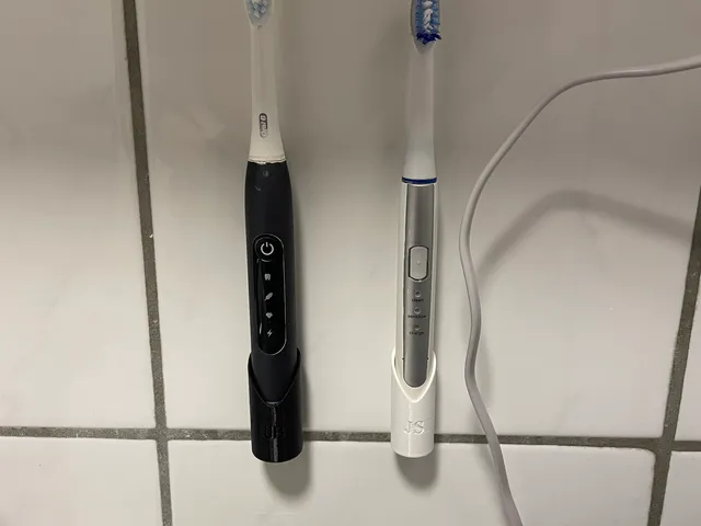 electric toothbrush holder