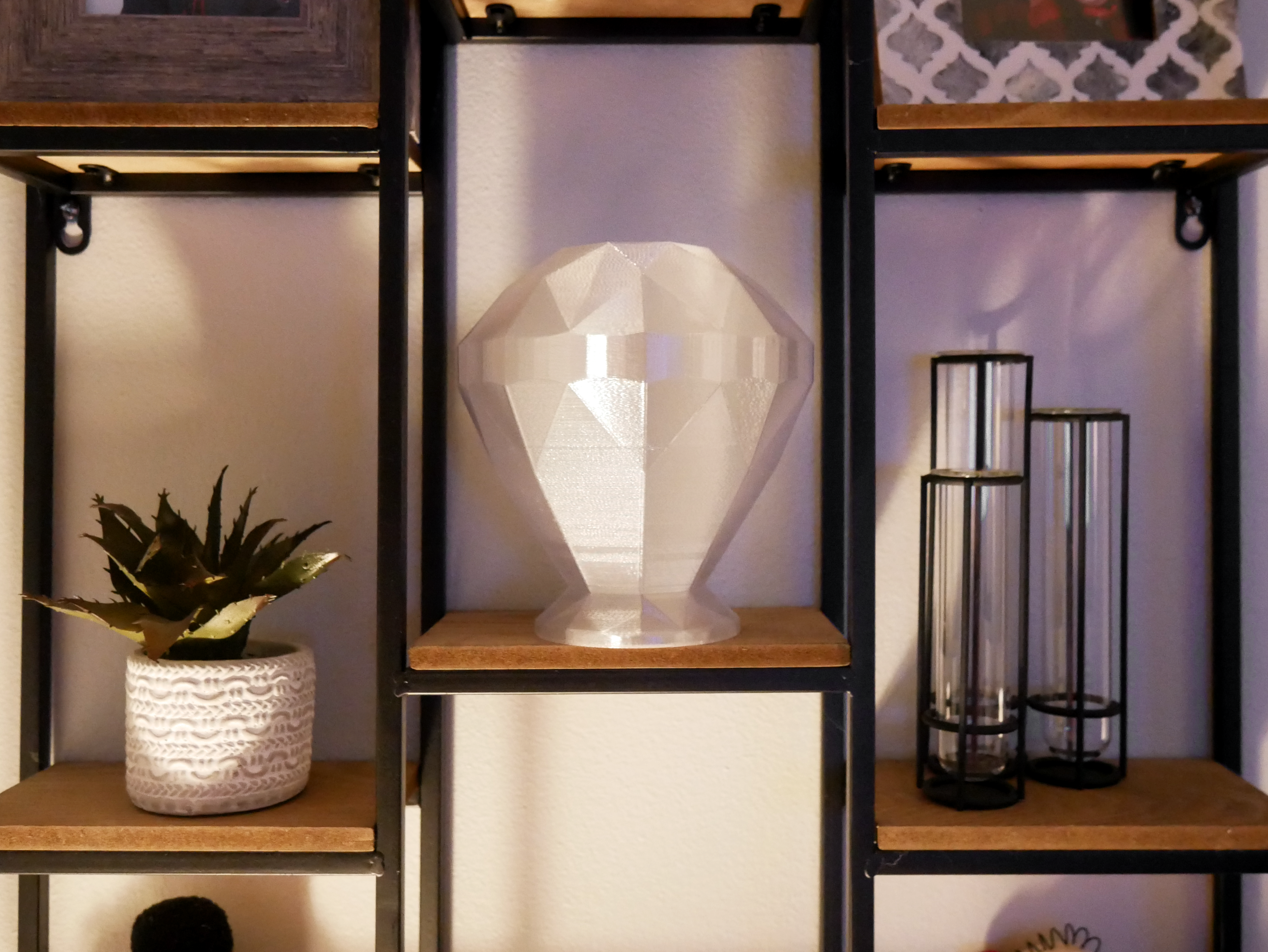 Diamond vase