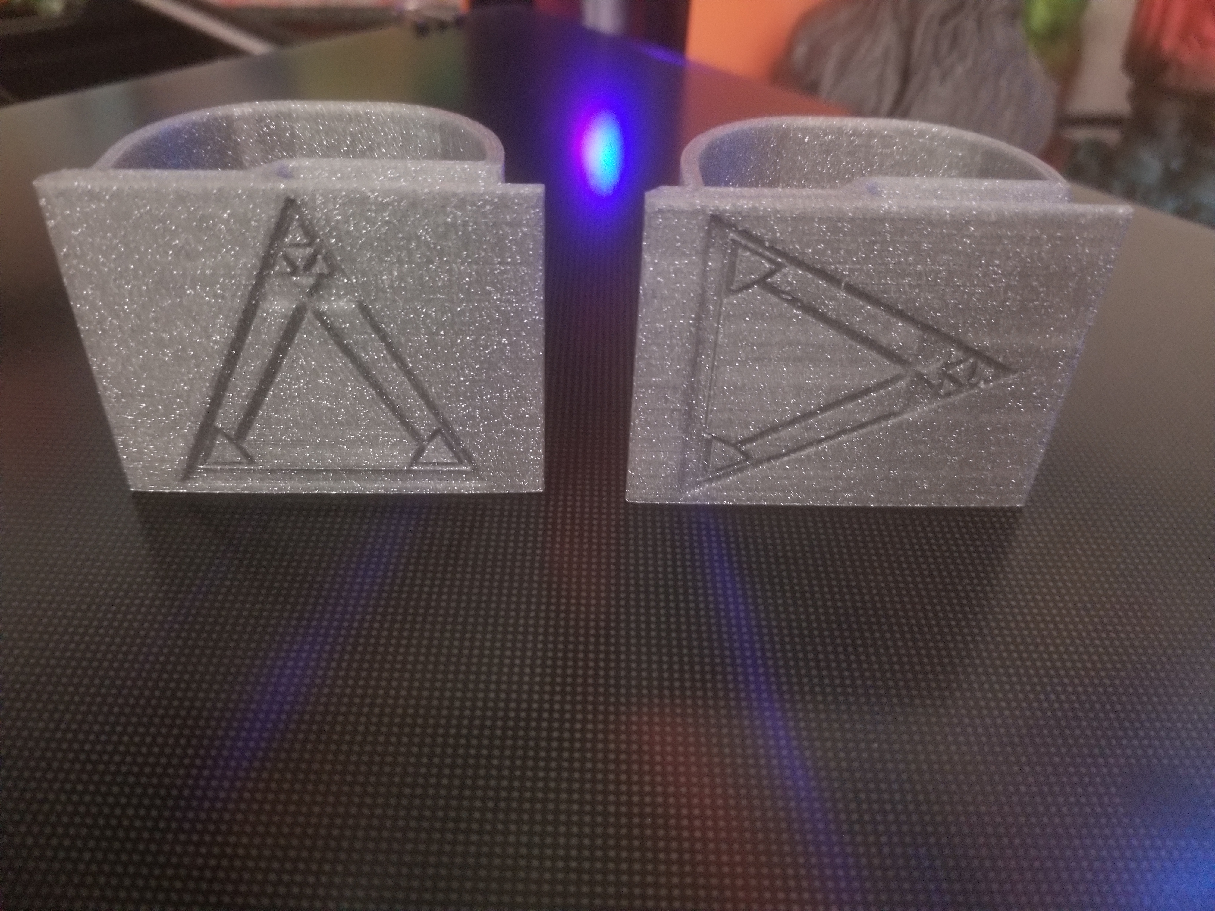 Sith flip lid