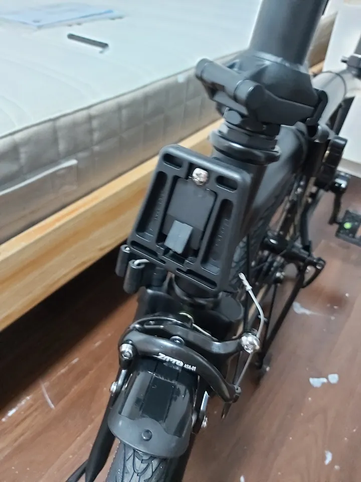 Brompton Front Carrier Block Universal Adapter by BreakfastDeluxe ...