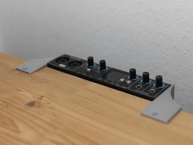 (BETA) Focusrite Saffire Pro 24 DSP vertical desk (d = 30,5mm) mount