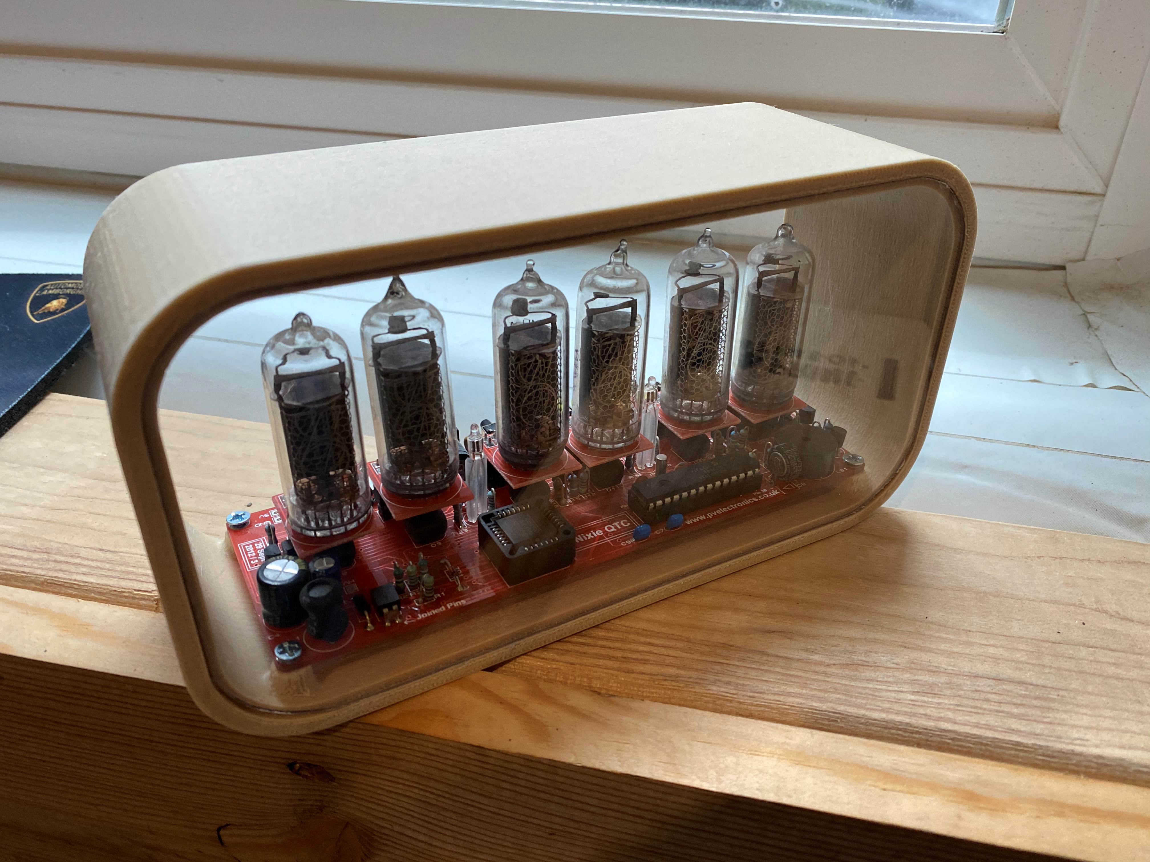 Retro Nixie Clock Enclosure