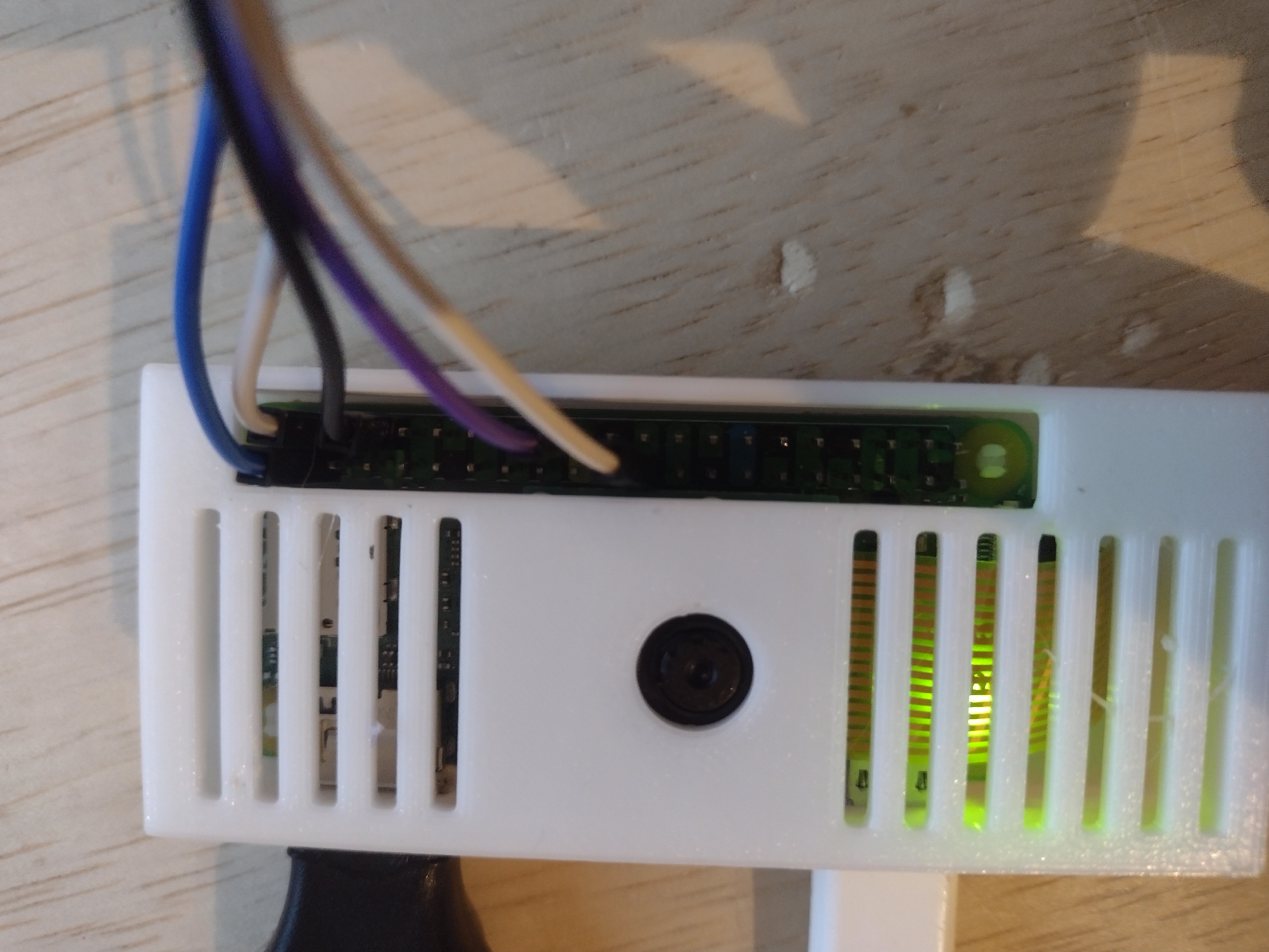 Miniatura 4 do modelo 3D Raspberry Pi Zero 2w camera and headers case
